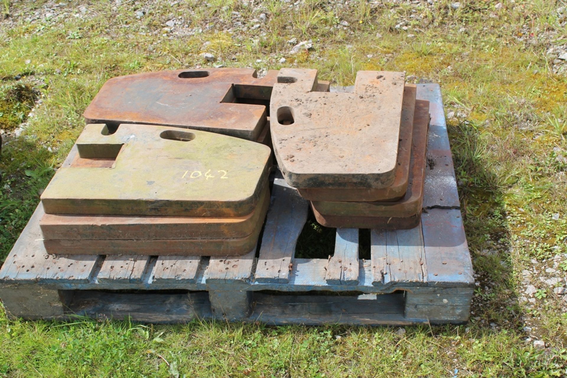 10 TRACTOR WEIGHTS