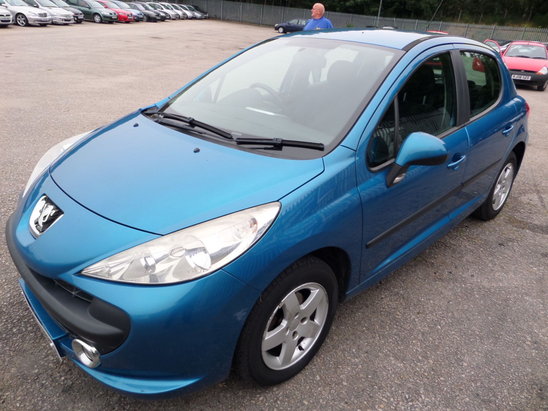 Peugeot 207 Sport 87 - 1360cc 5 Door - Image 2 of 8