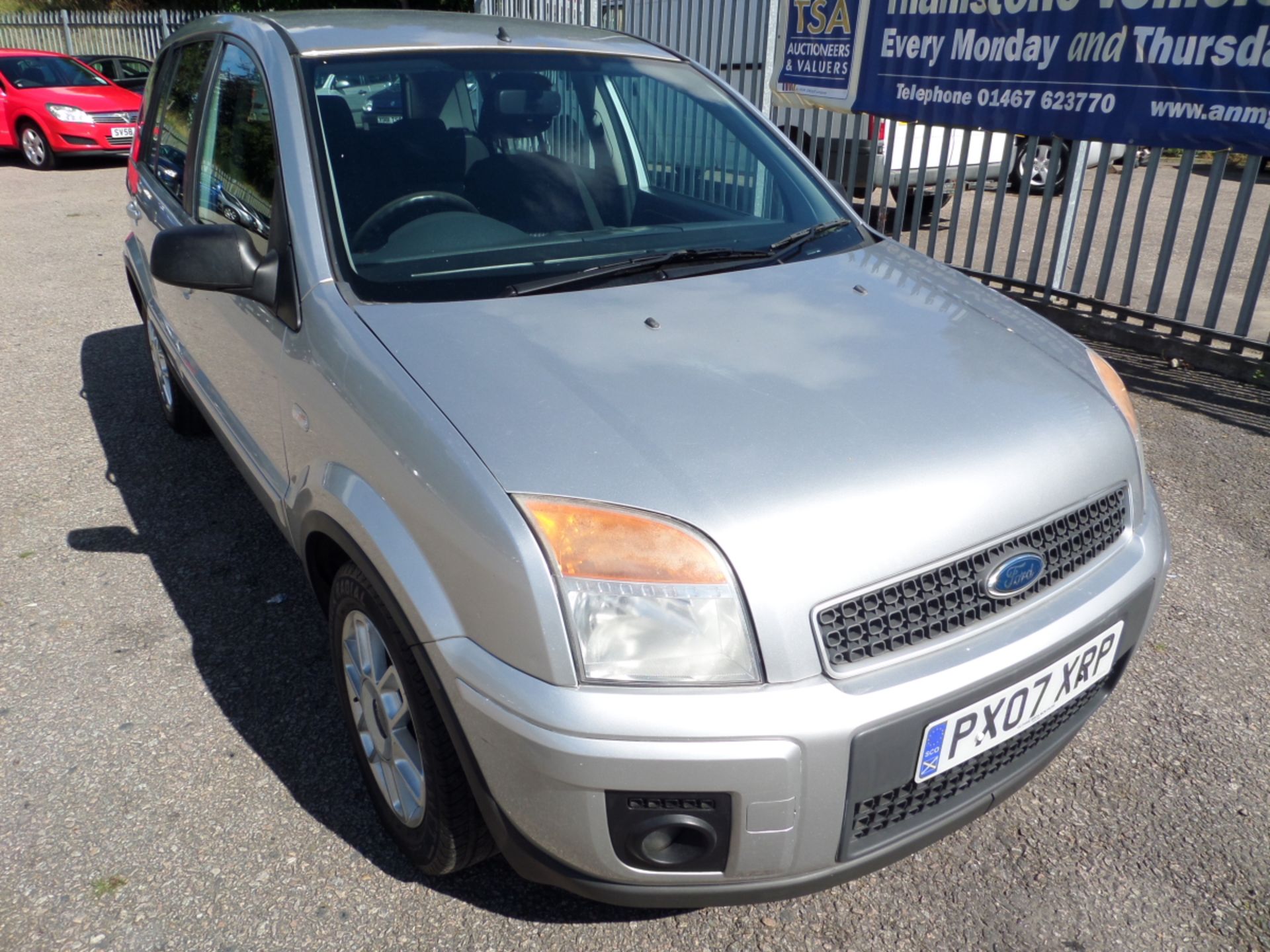 Ford Fusion Zetec Climate - 1388cc 5 Door