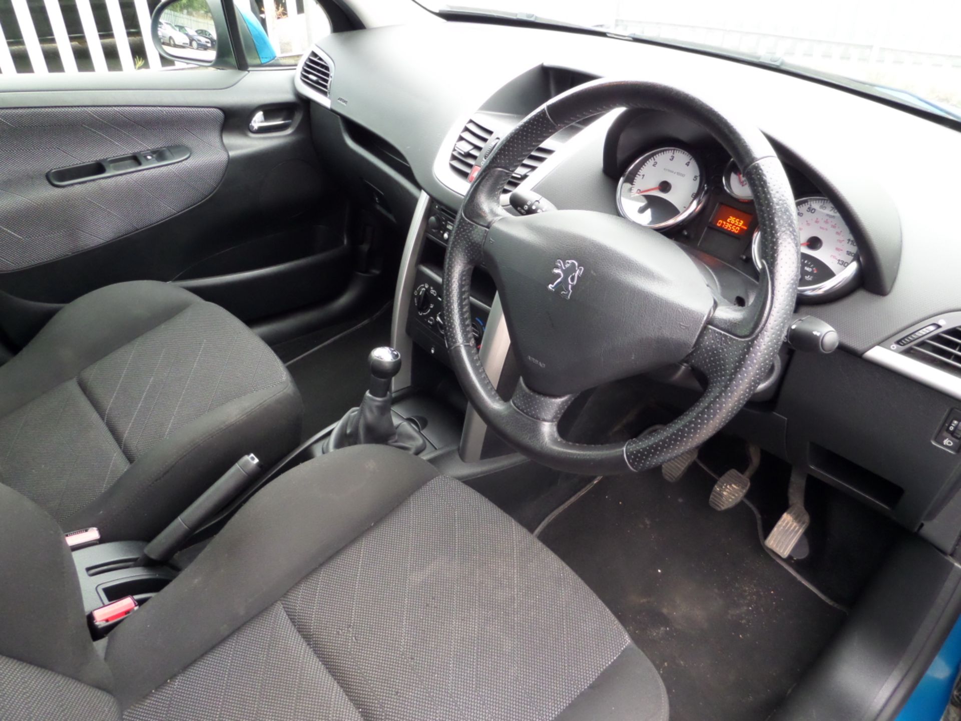 Peugeot 207 Sport 87 - 1360cc 5 Door - Image 6 of 8