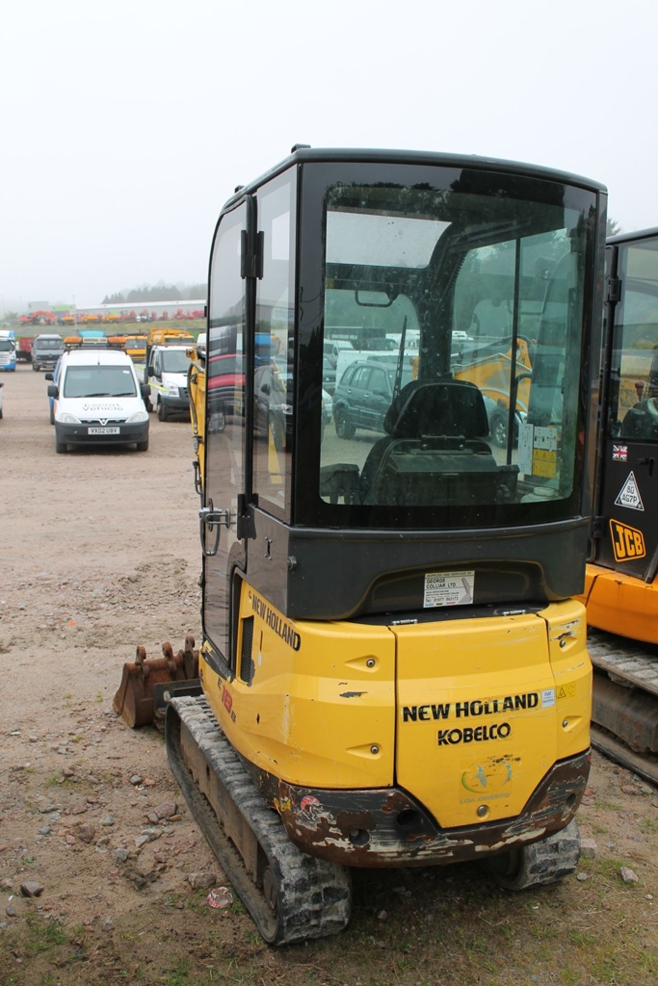 NEW HOLLAND E18, , 1800Hrs, , C/W HITCH & BUCKETS, , PLUS VAT, - Image 2 of 7