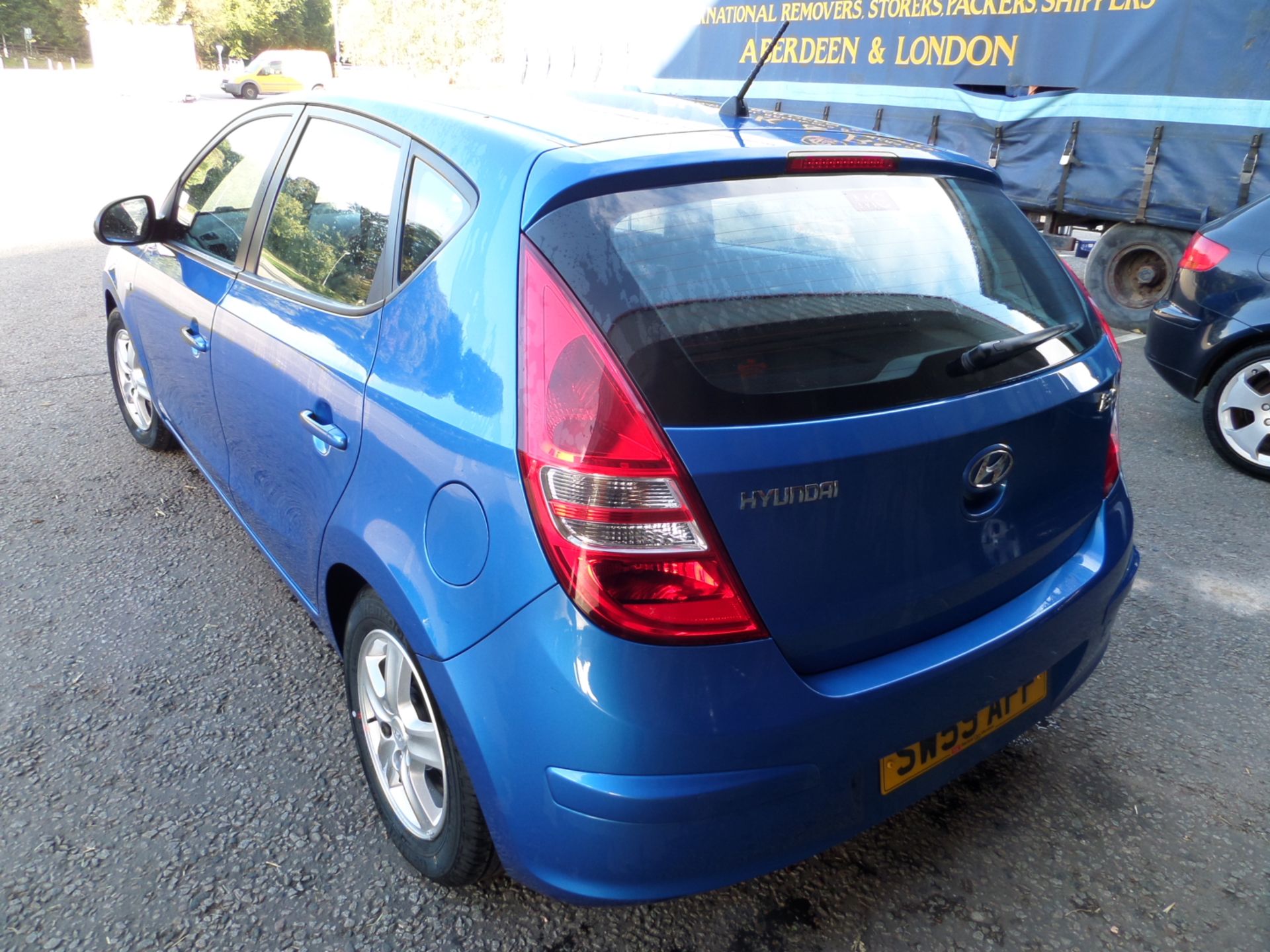 Hyundai I30 Comfort - 1396cc 5 Door - Image 5 of 11