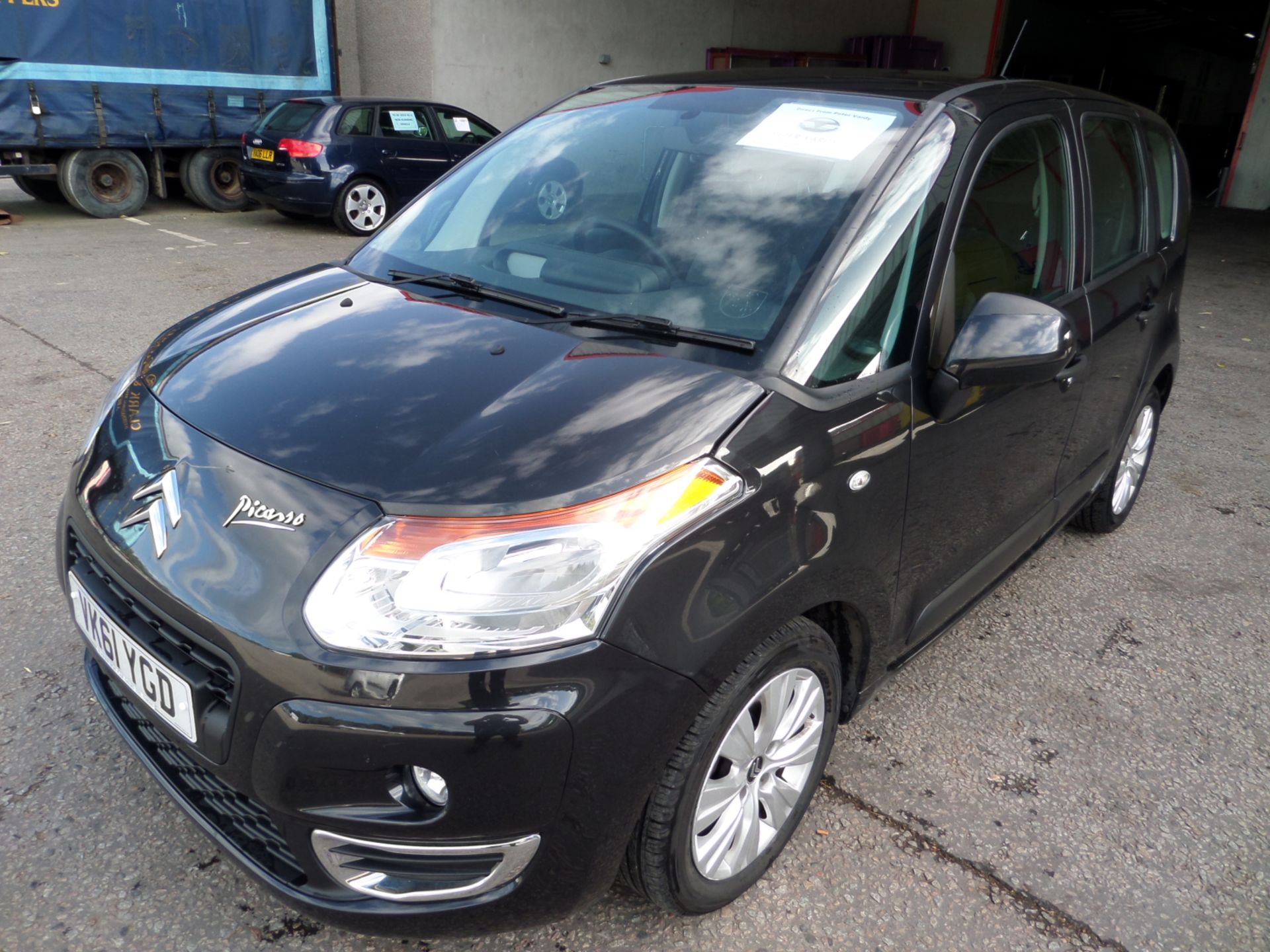 Citroen C3 Picasso Vtr+ Hdi - 1560cc MPV - Image 2 of 8