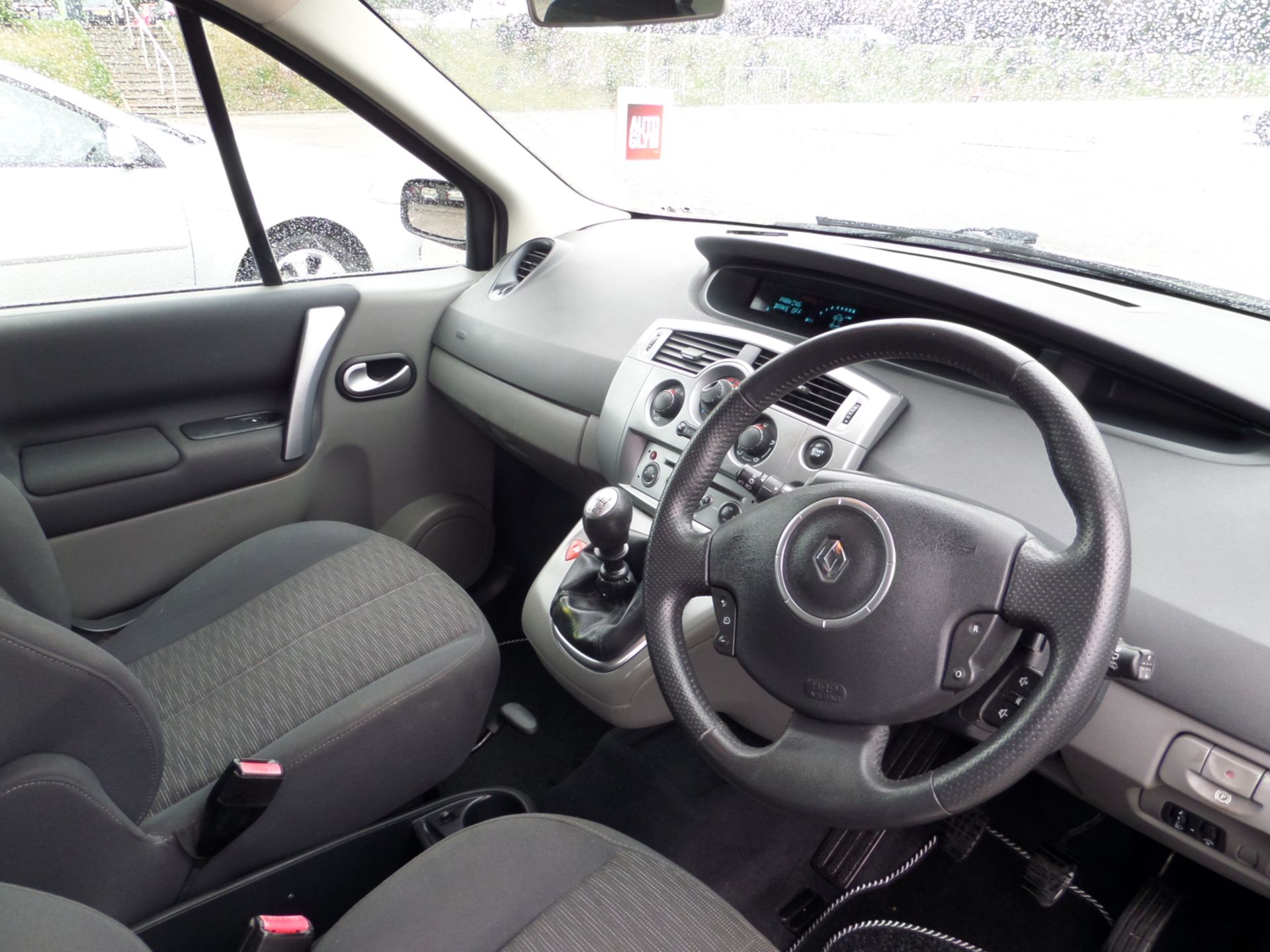 Renault Scenic Dyn Vvt - 1598cc 5 Door MPV - Image 6 of 8