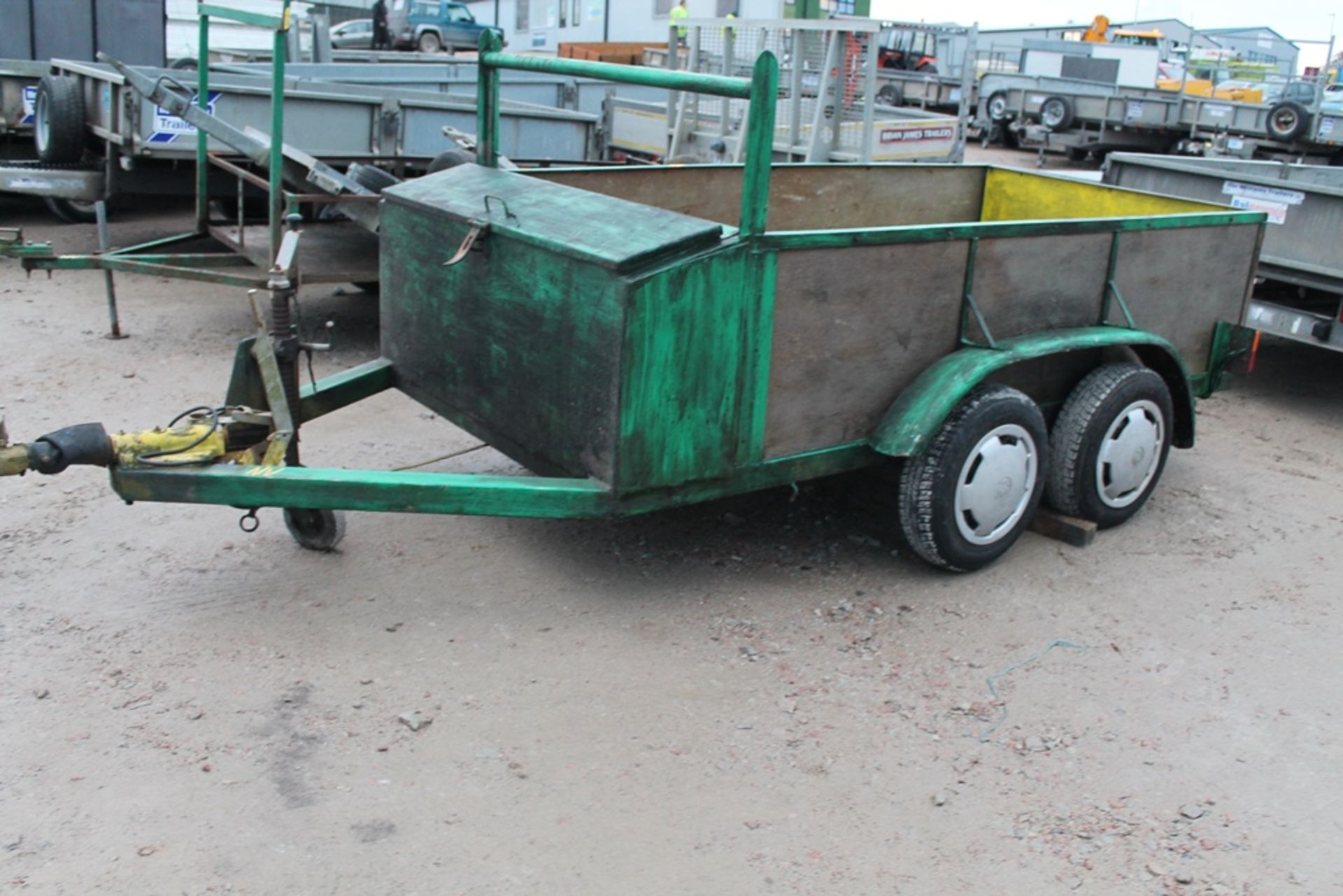 4 WHEEL CAR TRAILER