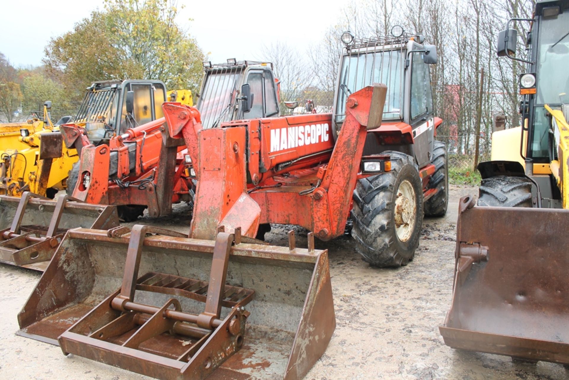 Manitou Forklift - 3990cc Tractor