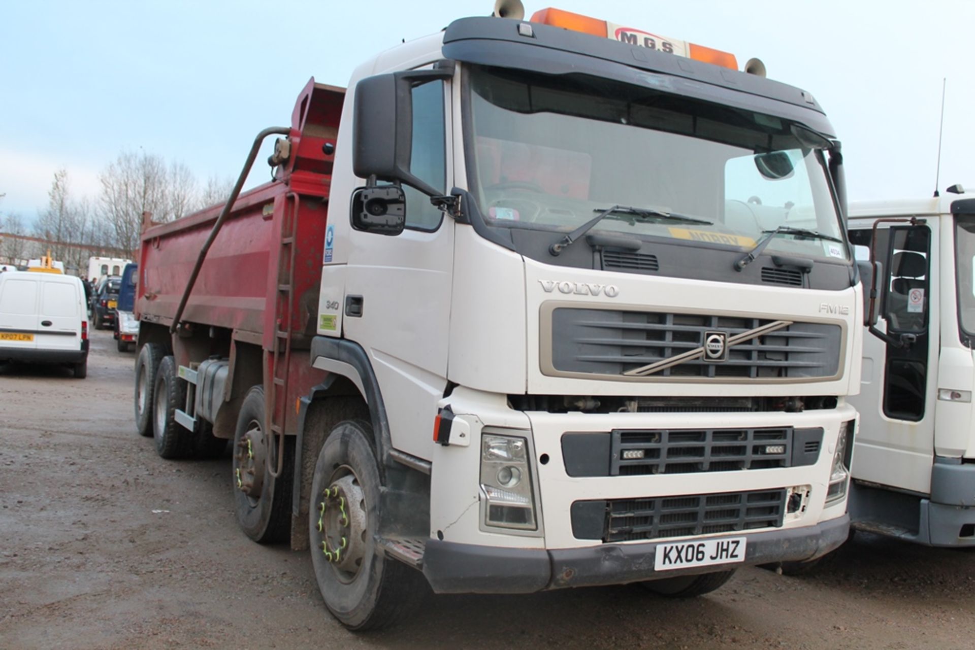 Volvo Fm Fm12 8x4 340 Day - 12130cc 2 Door Truck - Image 2 of 5