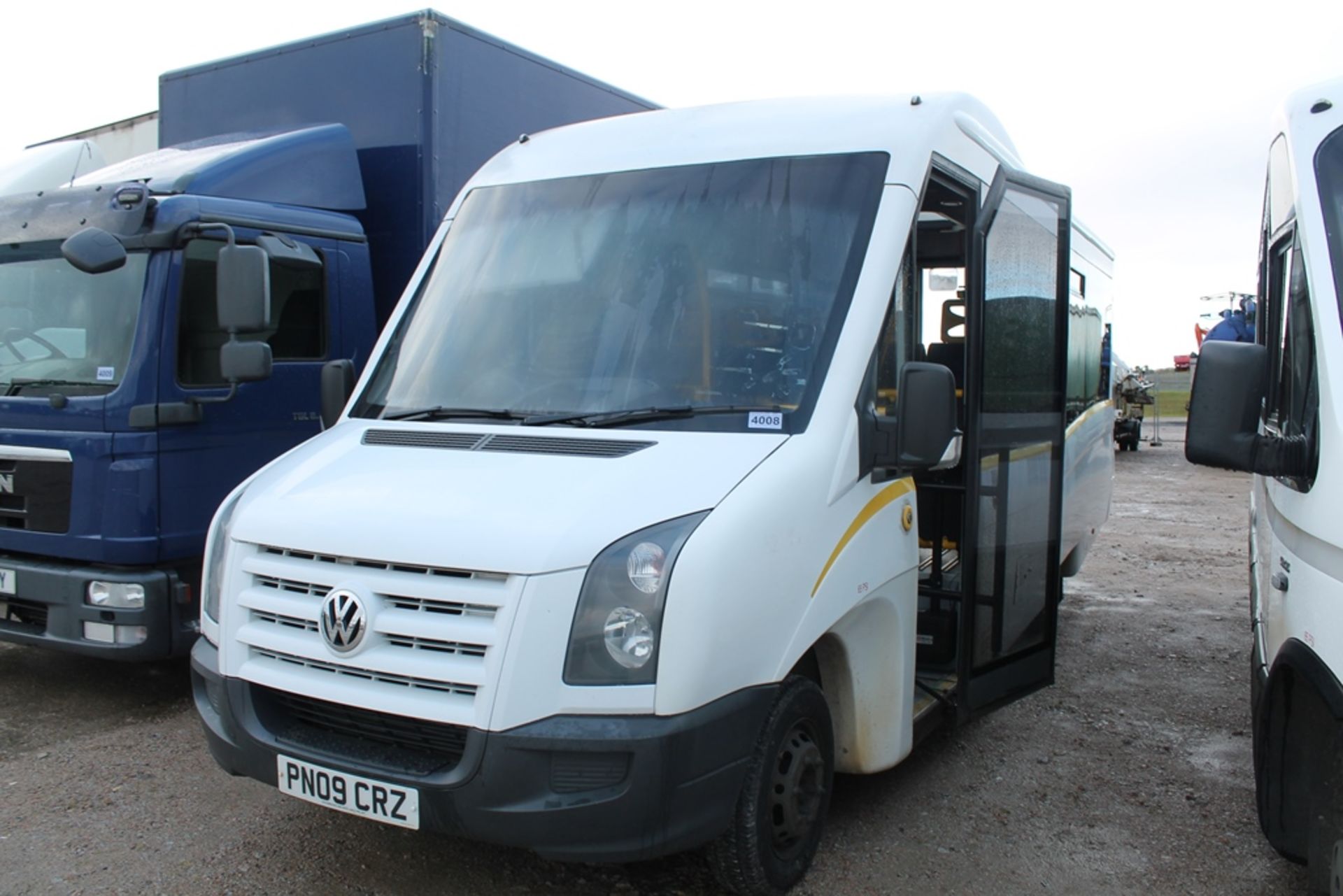 Volkswagen Crafter Cr50 Lwb C/c 109tdi Day - 2461cc 2 Door Minibus