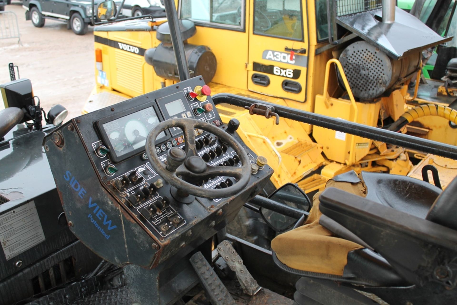 Bomag 691P Paving Machine - 7146cc Tractor - Image 6 of 9