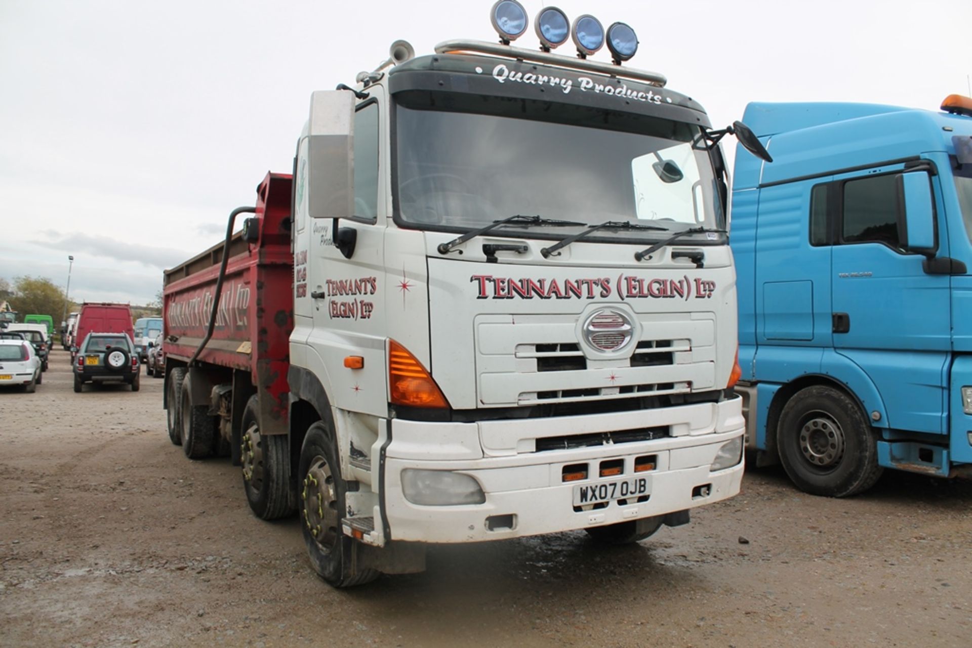 Hino 3241 8x4 Tipper Tractor - Image 5 of 5