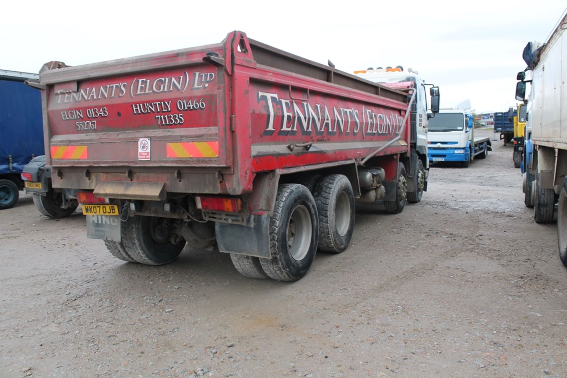 Hino 3241 8x4 Tipper Tractor - Image 3 of 5