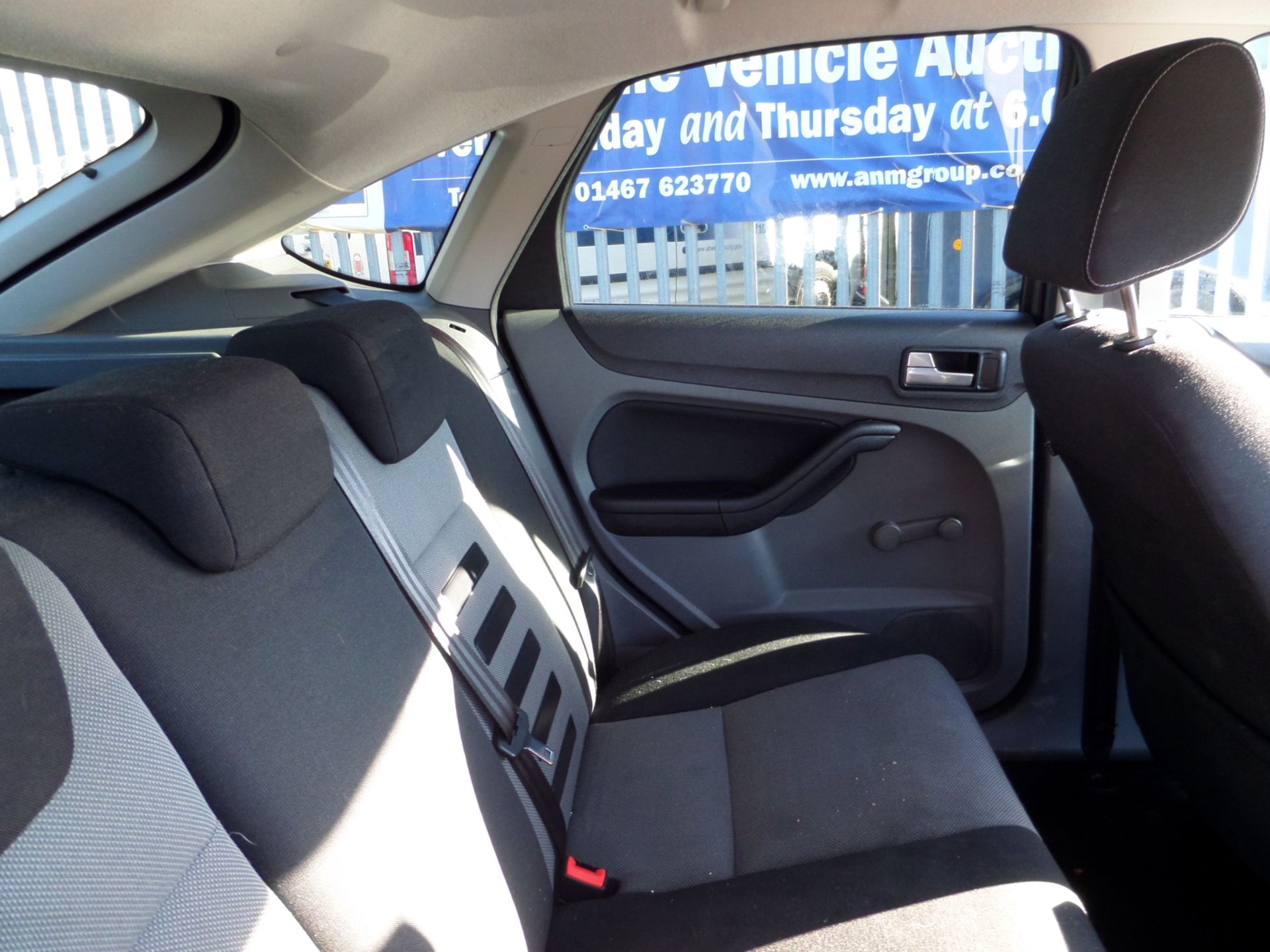 Ford Focus Zetec Tdci 109 - 1560cc 5 Door - Bild 11 aus 12