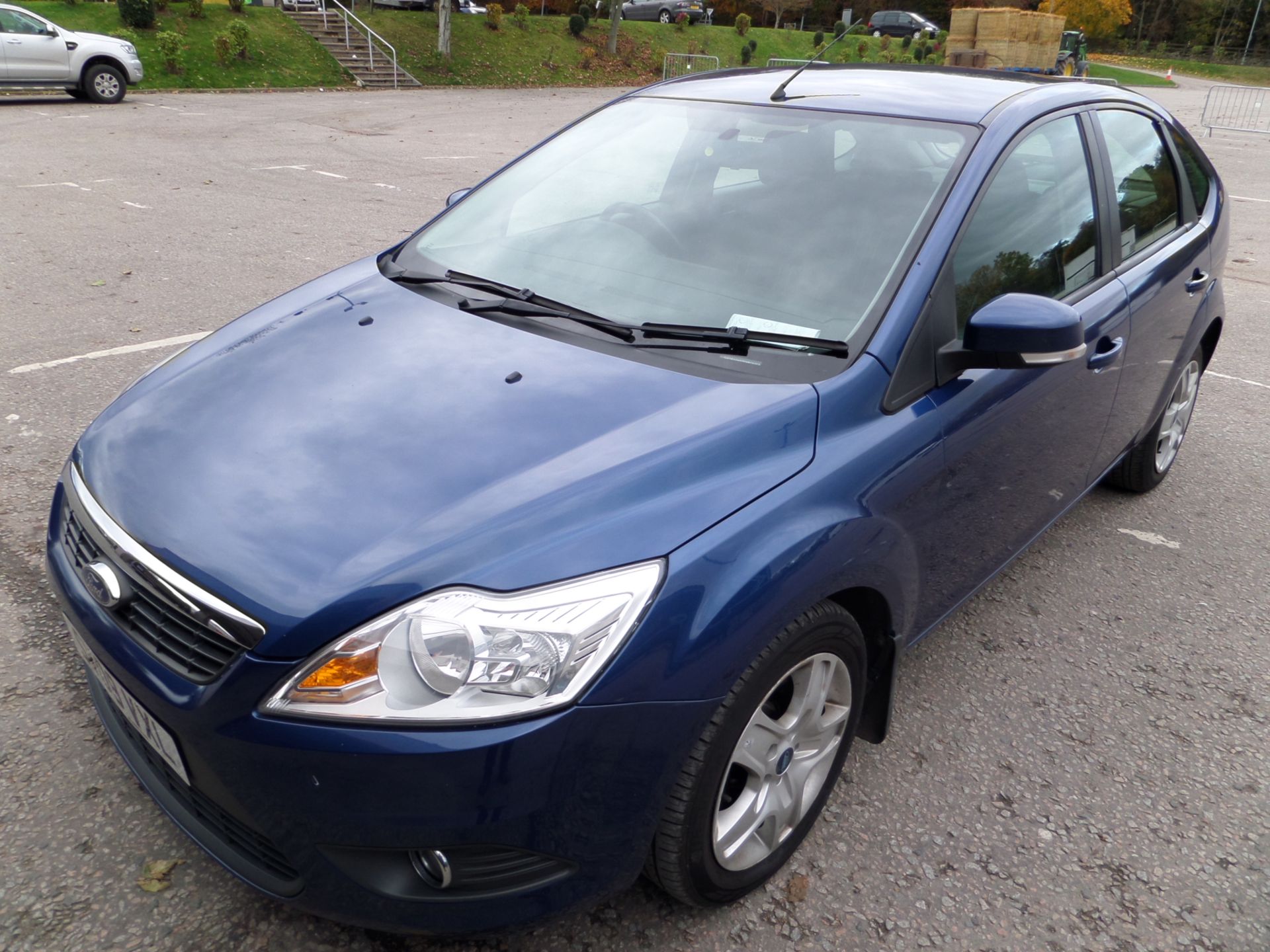 Ford Focus Style Td 115 - 1753cc 5 Door - Image 2 of 11
