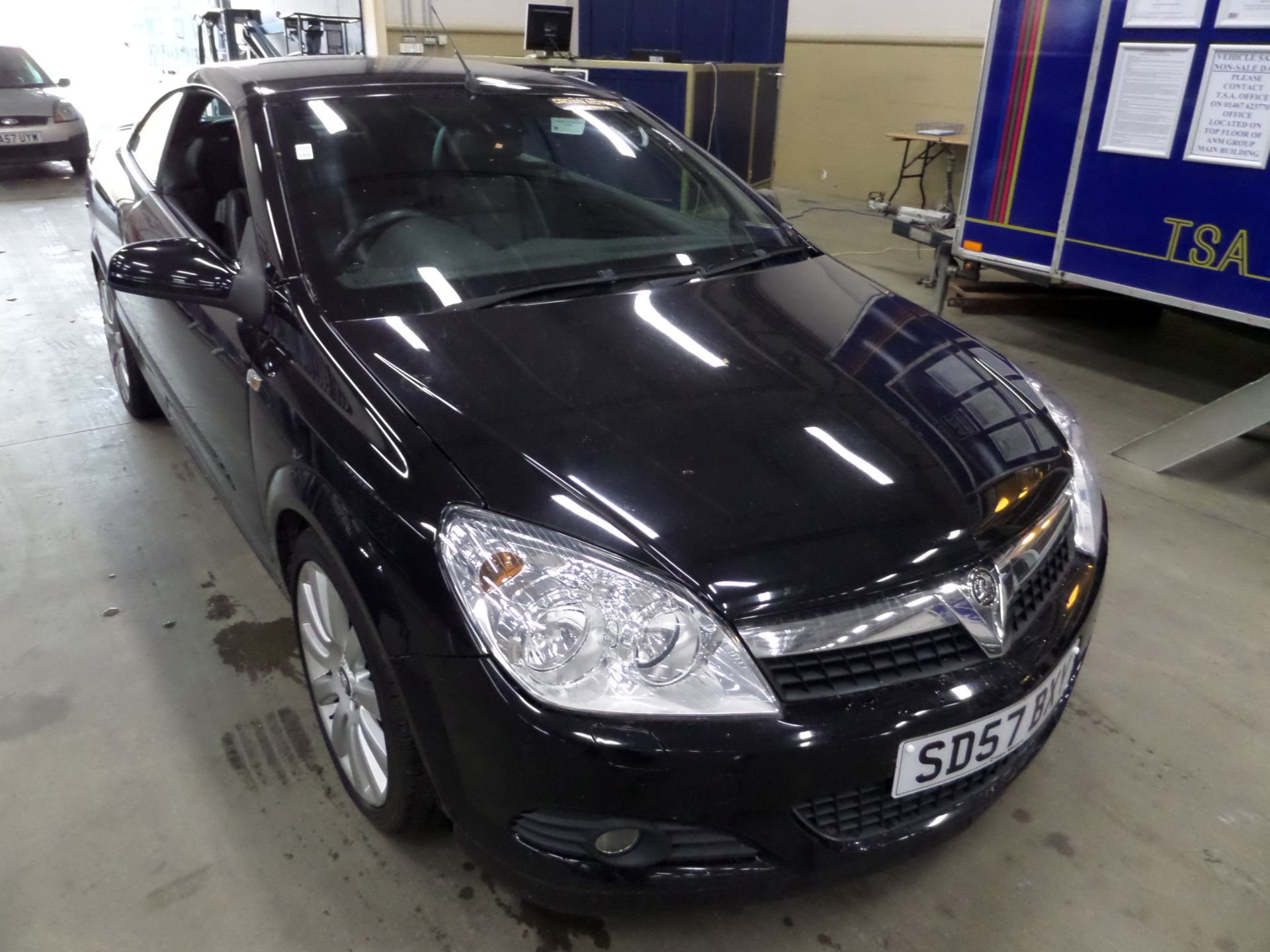 Vauxhall Astra Excl Black Twin-t - 1796cc Convertible