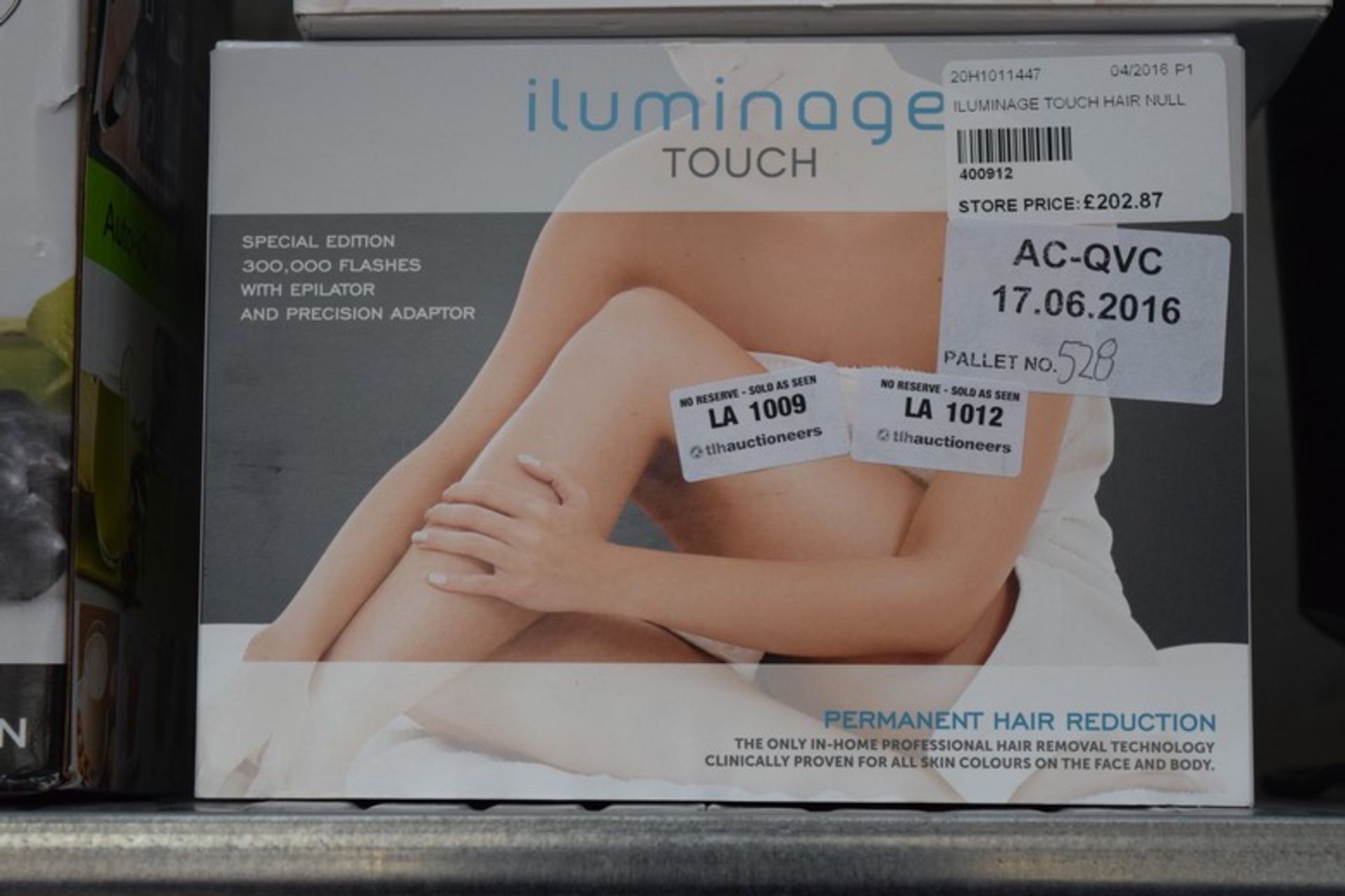 1 X BOXED ILLUMINATE TOUCH PRECISION HAIR EPILATOR RRP £200 (PALLET528)(17.06.16)