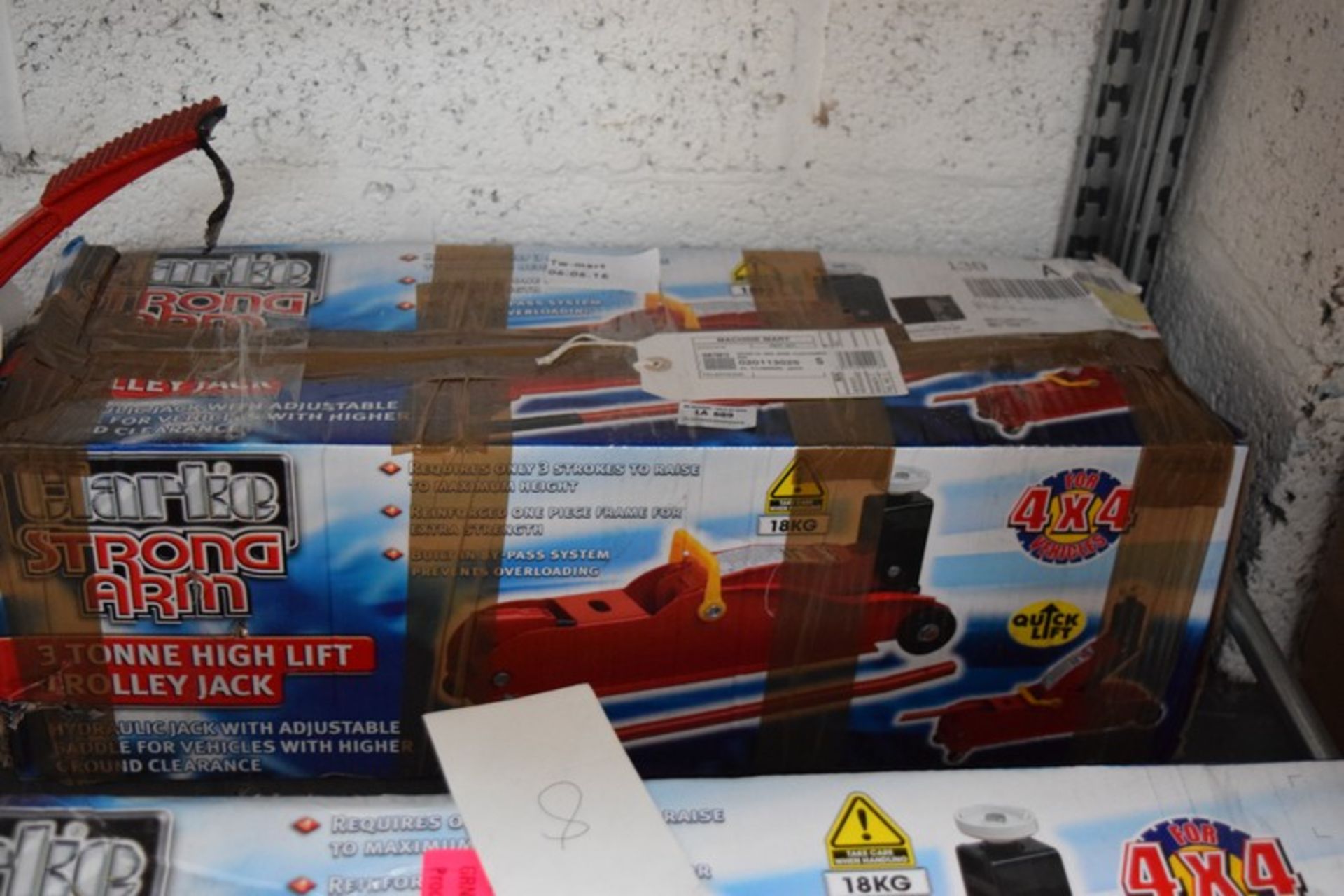 1 X BOXED CLARKE STRONG ARM 3 TON HIGH LIFT TROLLEY JACK RRP £50 (06.06.16)