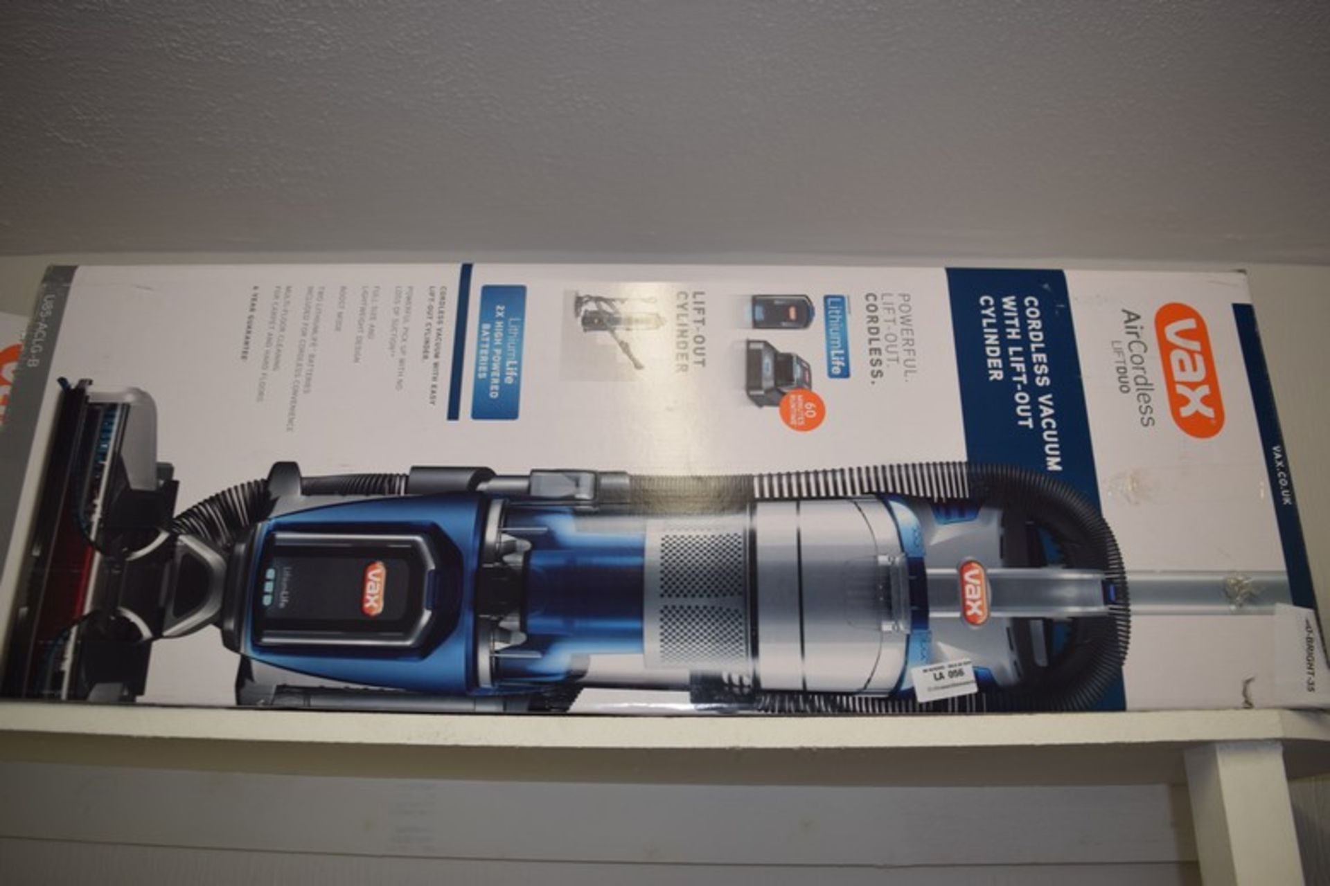 1 X BOXED VAX AIR CORDLESS UPRIGHT VACUUM CLEANER RRP £270