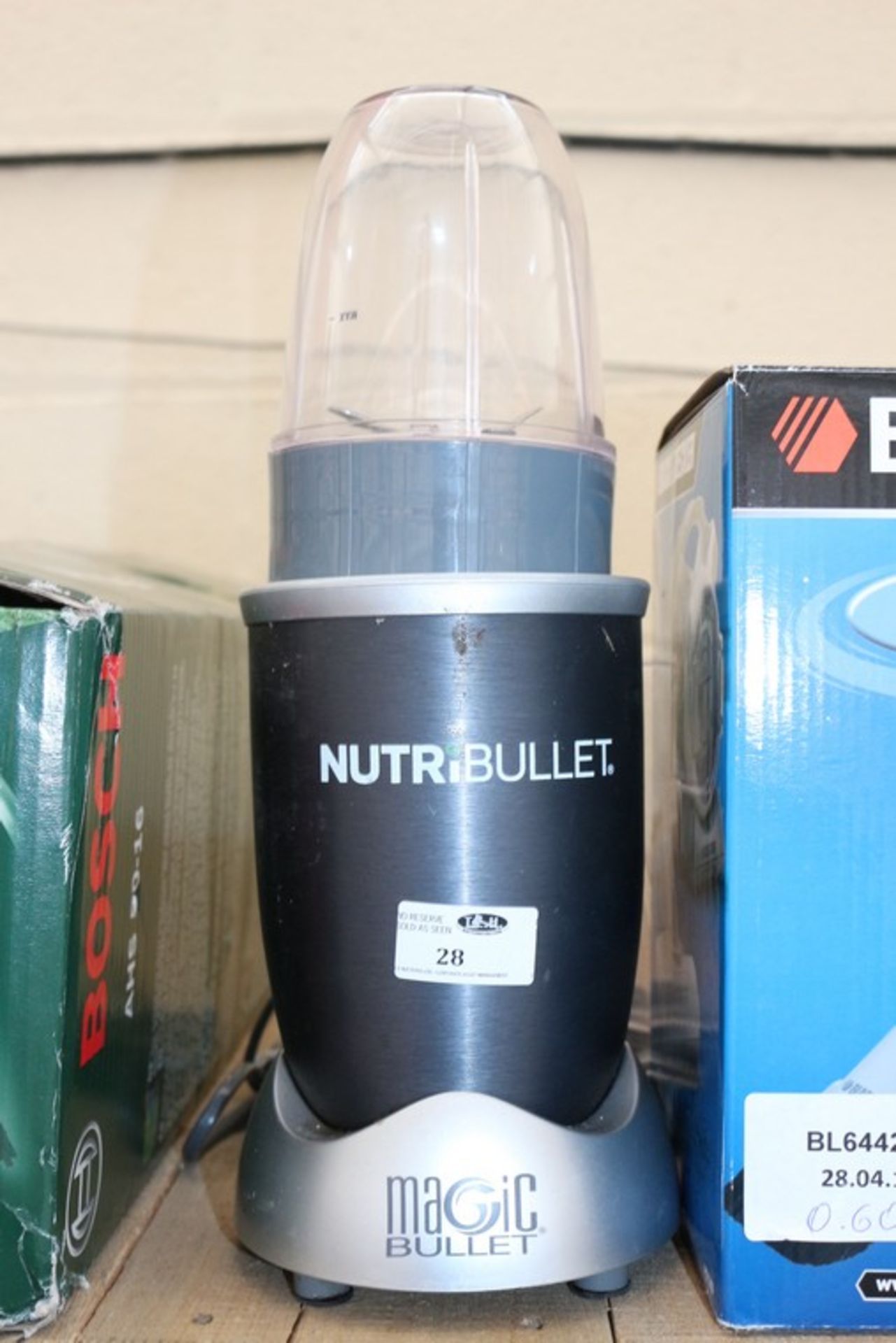 1 x NUTRI BY MAGIC BULLET NUTRITIONAL JUICE EXTRACTOR RRP £90 (28.4.16) *PLEASE NOTE THAT THE BID