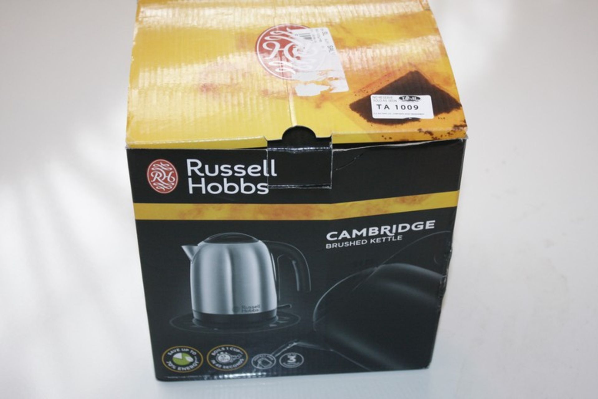 1X BOXED RUSSELL HOBBS BRUSH KETTLE RRP £30 (BL643466)