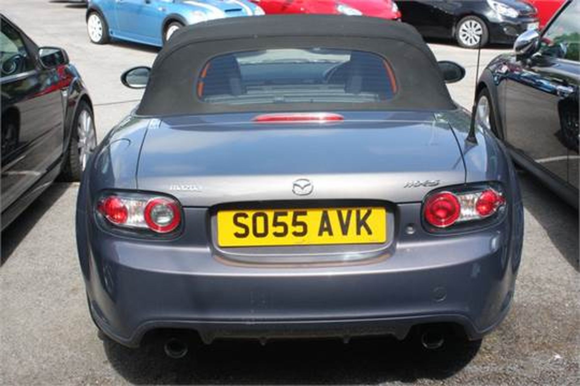 MAZDA MX5 CONVERTIBLE, DATE OF FIRST 25/11/2005, SO55 AVK, 1.8 LTR, PETROL, MANUAL 5 SPEED, 2 - Image 4 of 8