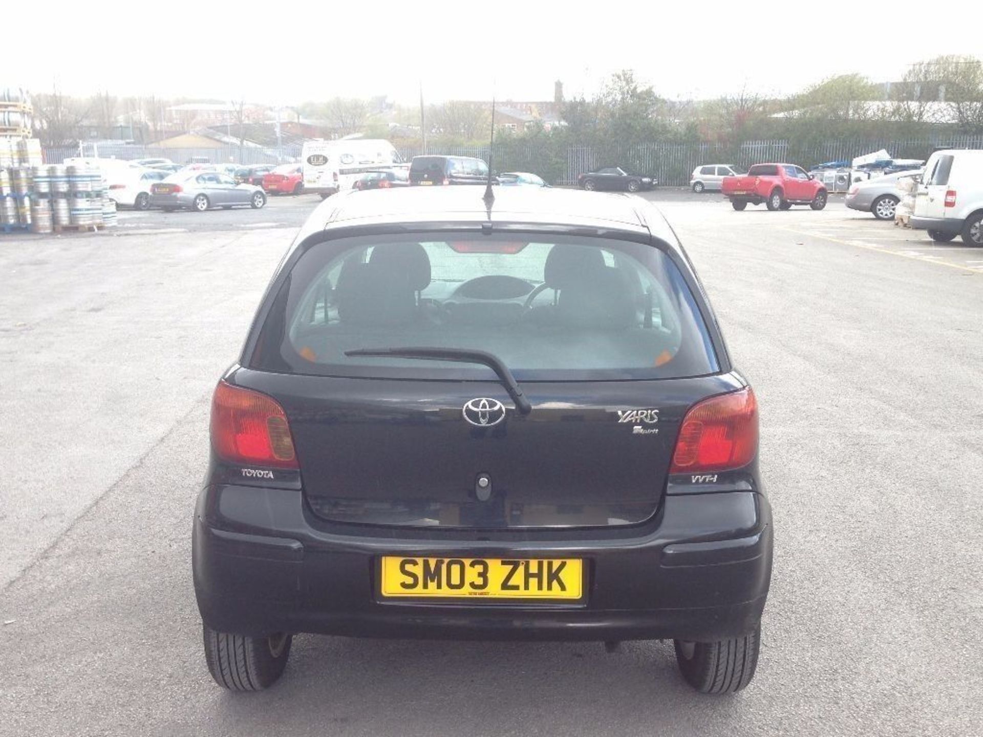 TOYOTA YARIS VVT-1, DATE OF FIRST REGISTRATION 08/06/2003, SM03 ZHK, 1.0 LTR, PETROL, MANUAL, 2 DOOR - Image 4 of 4