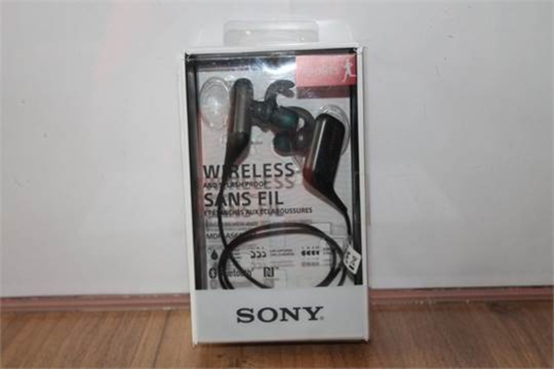 BOXED SONY WIRELESS AND SPLASH PROOF EARPHONES, RRP-£99.99 (BL646424 22.06.16)(46)