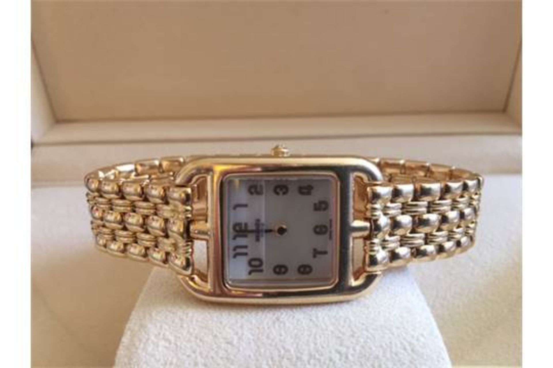 2010 HERMES 18ct SOLID GOLD CAPE COD WATCH WITH MOTHER OF PEARL FACE COST £23,475 NEW WATCH AND - Image 3 of 3