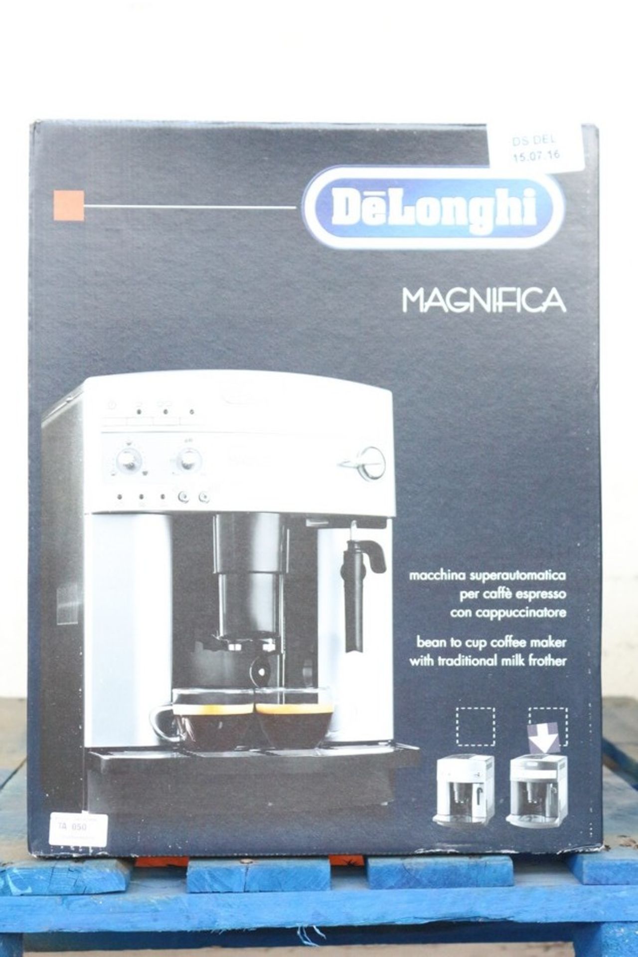 1X BOXED DELONGHI MAGNIFICA BEAN TO CUP COFFEE MAKER WITH TRADITIONAL MILK FROTHER RRP £700 (DS-