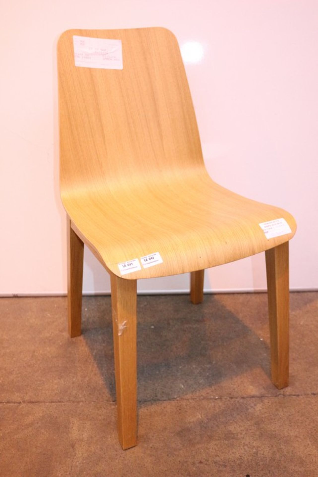 1 x BETHAN GREY NOAH OAK PLYWOOD CURVED BACK DESIGNER DINING CHAIR (2195014) RRP £130 (1.9.16) *