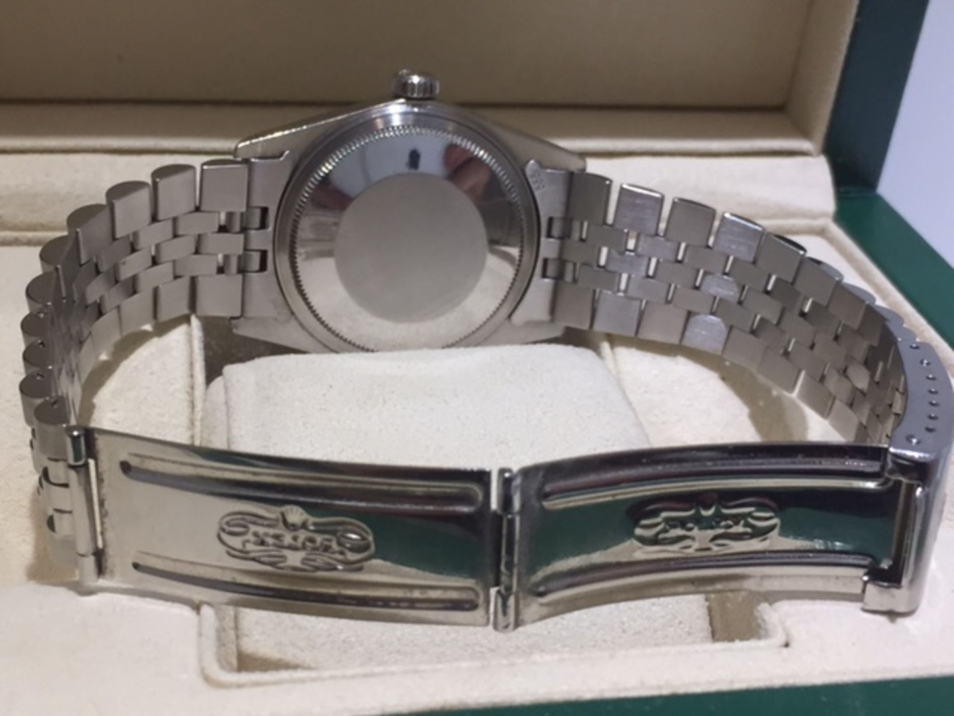 GENTS ROLEX DATE JUST STAINLESS STEEL ON JUBILEE STRAP SET WITH DIAMOND DIAL & FLUTED BEZEL IN - Image 5 of 5