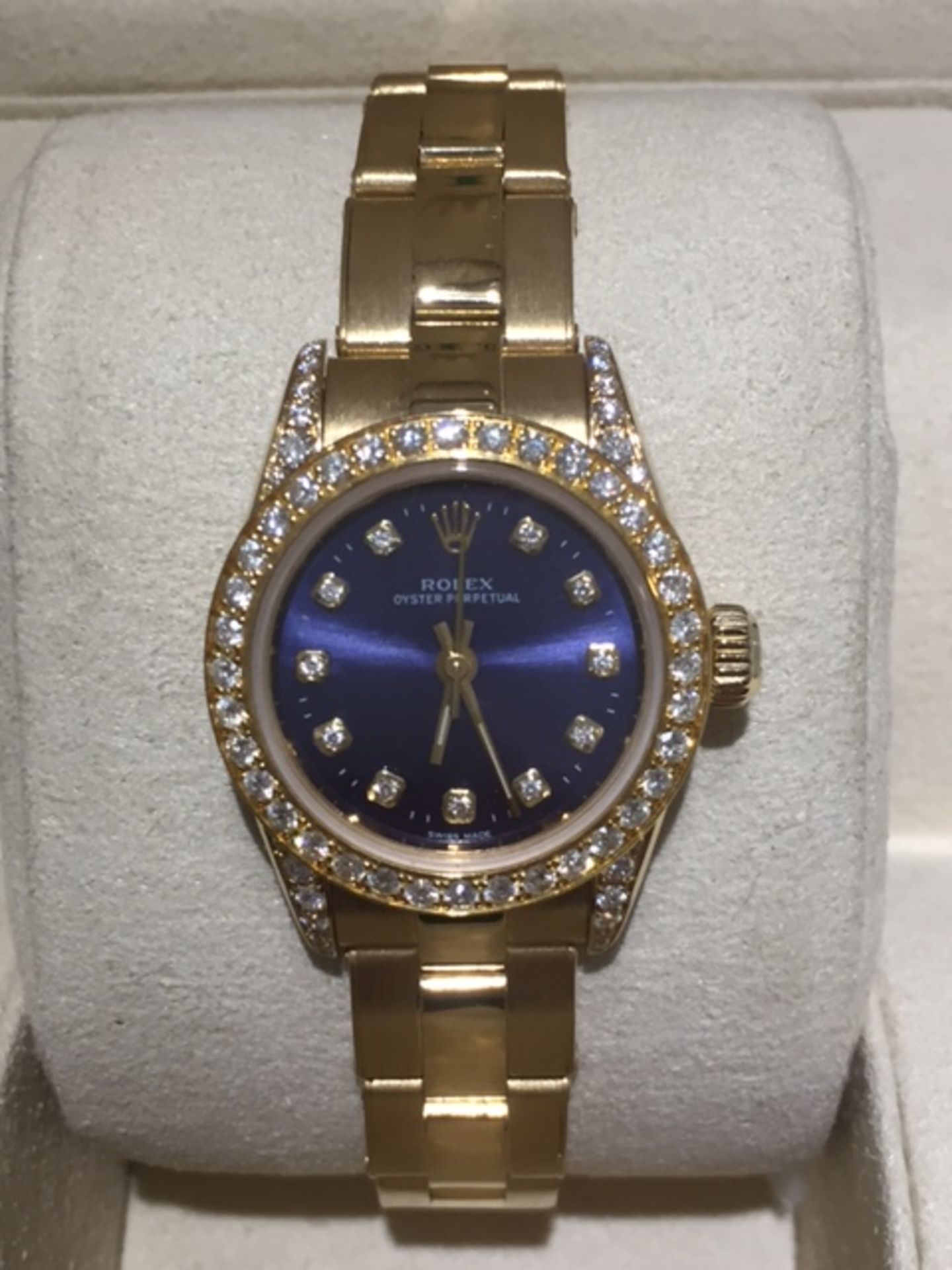 LADIES ROLEX 18ct SOLID GOLD OYSTER PERPETUAL AFTER SET WITH DIAMOND DIAL, DIAMOND BEZEL, DIAMOND