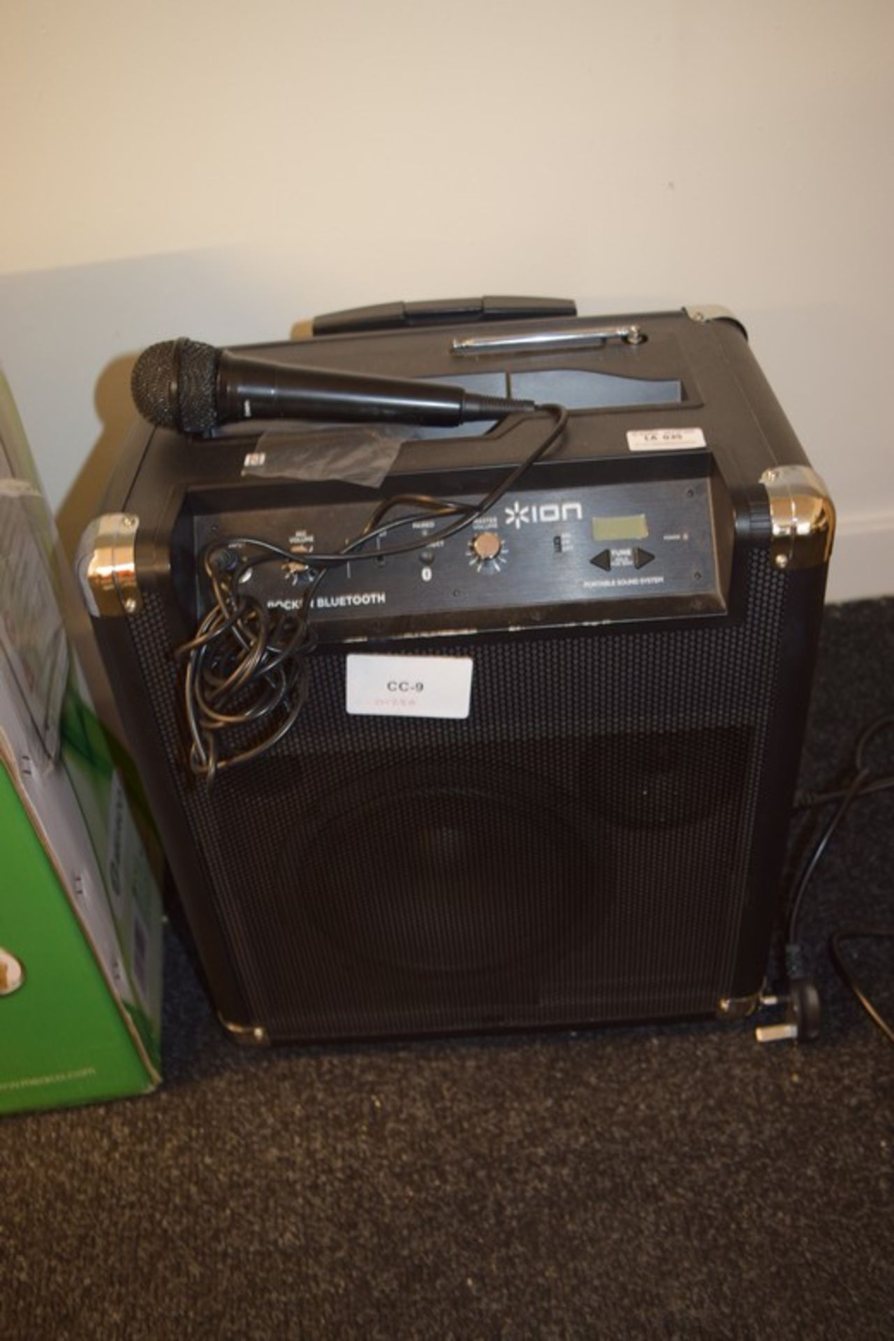 1 x ION PORTABLE SOUND SYSTEM RRP £150 *PLEASE NOTE THAT THE BID PRICE IS MULTIPLIED BY THE NUMBER