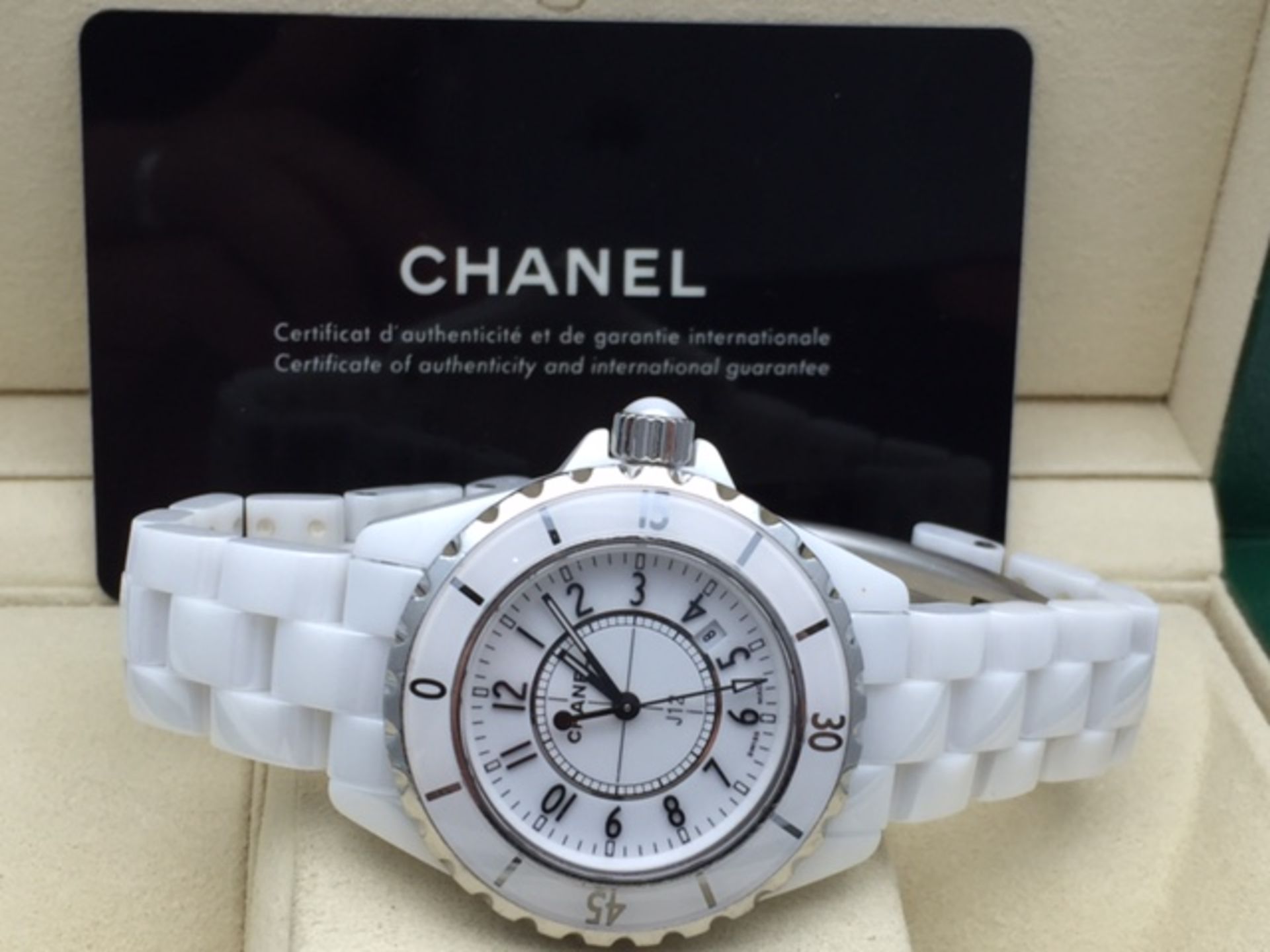 CHANEL MID SIZE J12 IN IMMACULATE CONDITION WITH ITS WARRANTY CARD AS NEW IN PERFECT WORKING ORDER