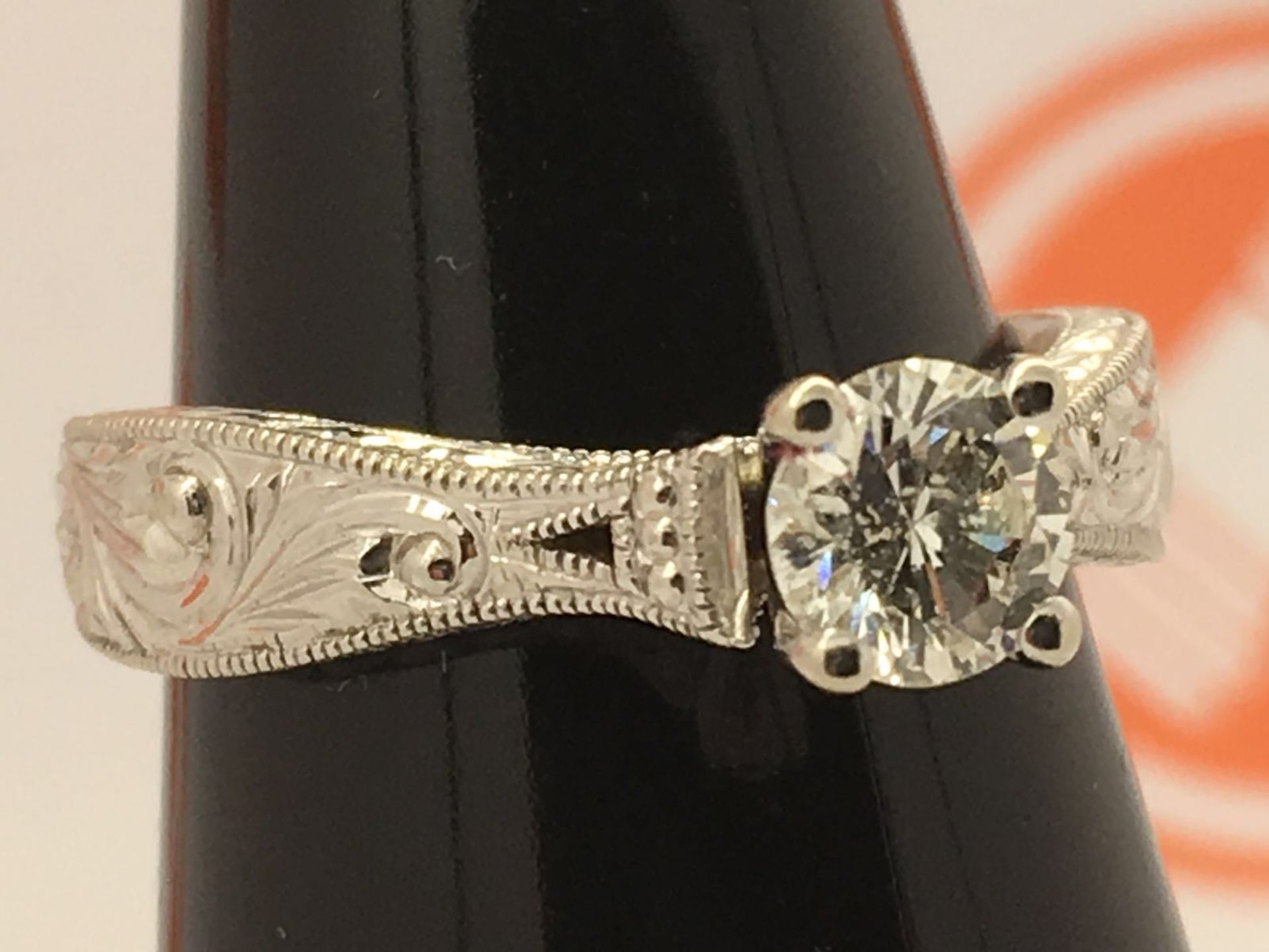 VALUE £2795 STUNNING DIAMOND SOLITAIRE RING SET ON A WHITE GOLD SHANK, VERY UNUSUAL FILIGREE - Image 2 of 3