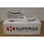 BOXED BRAND NEW SUPERGA SHOES SIZE 8 RRP £55 (DSSALVAGE)