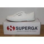 BOXED BRAND NEW SUPERGA SHOES SIZE 7 RRP £55 (DSSALVAGE)