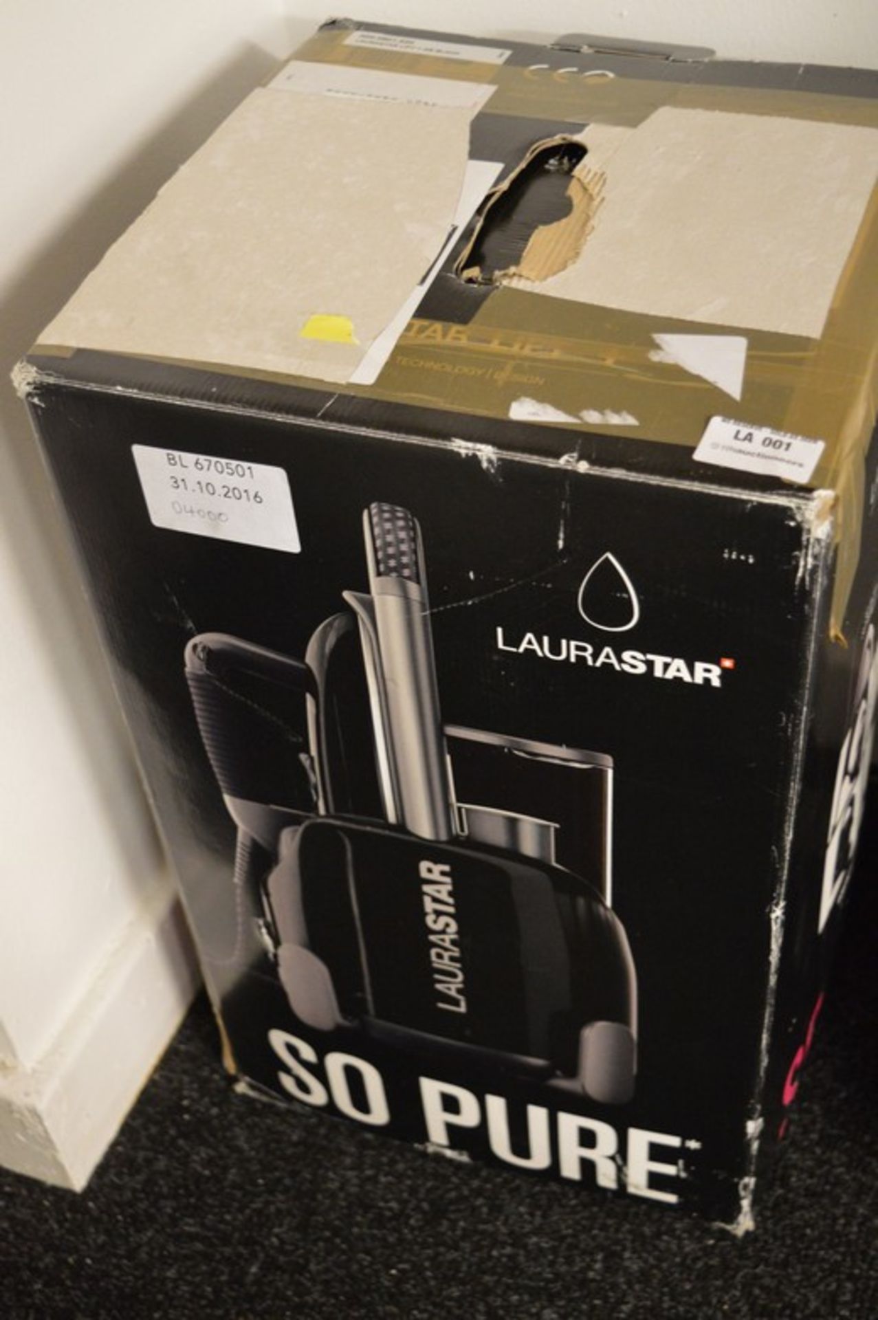 1 x BOXED LAURA STAR SO PURE STEAM IRON WITH STEAM GENERATOR RRP £400 31.10.16 *PLEASE NOTE THAT THE