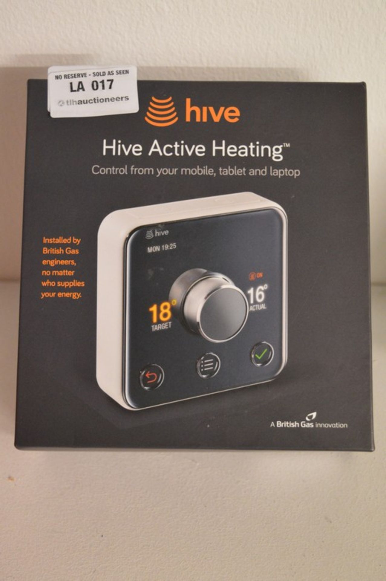 1 x BOXED HIVE ACTIVE HEATING APP ENABLE THERMOSTAT RRP £250 *PLEASE NOTE THAT THE BID PRICE IS
