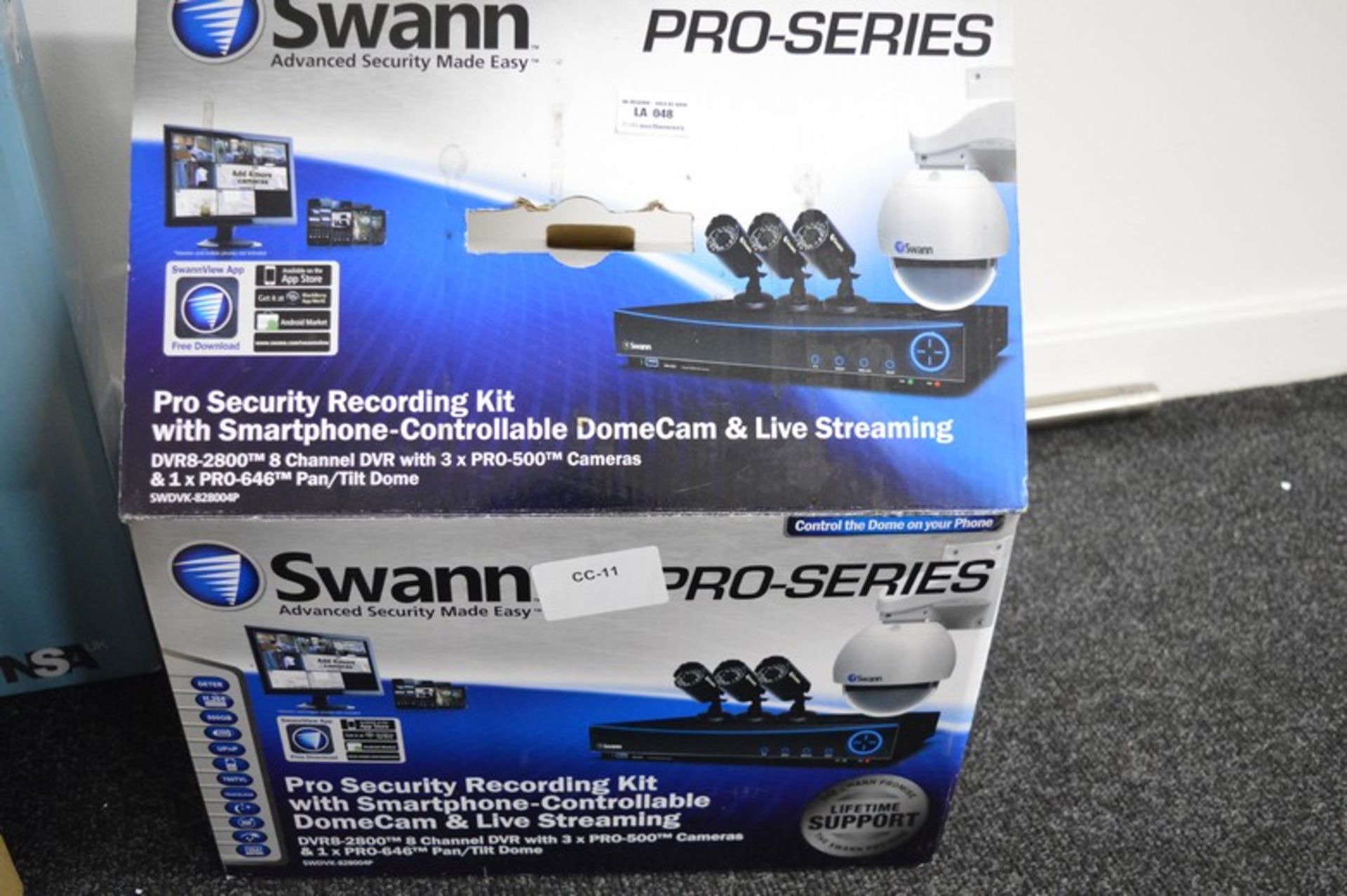 1 x BOXED SWAN PRO SERIES ADVANCED SECURITY RECORDING KIT WITH DOME CAM AND LIVE STREAMING DVR820