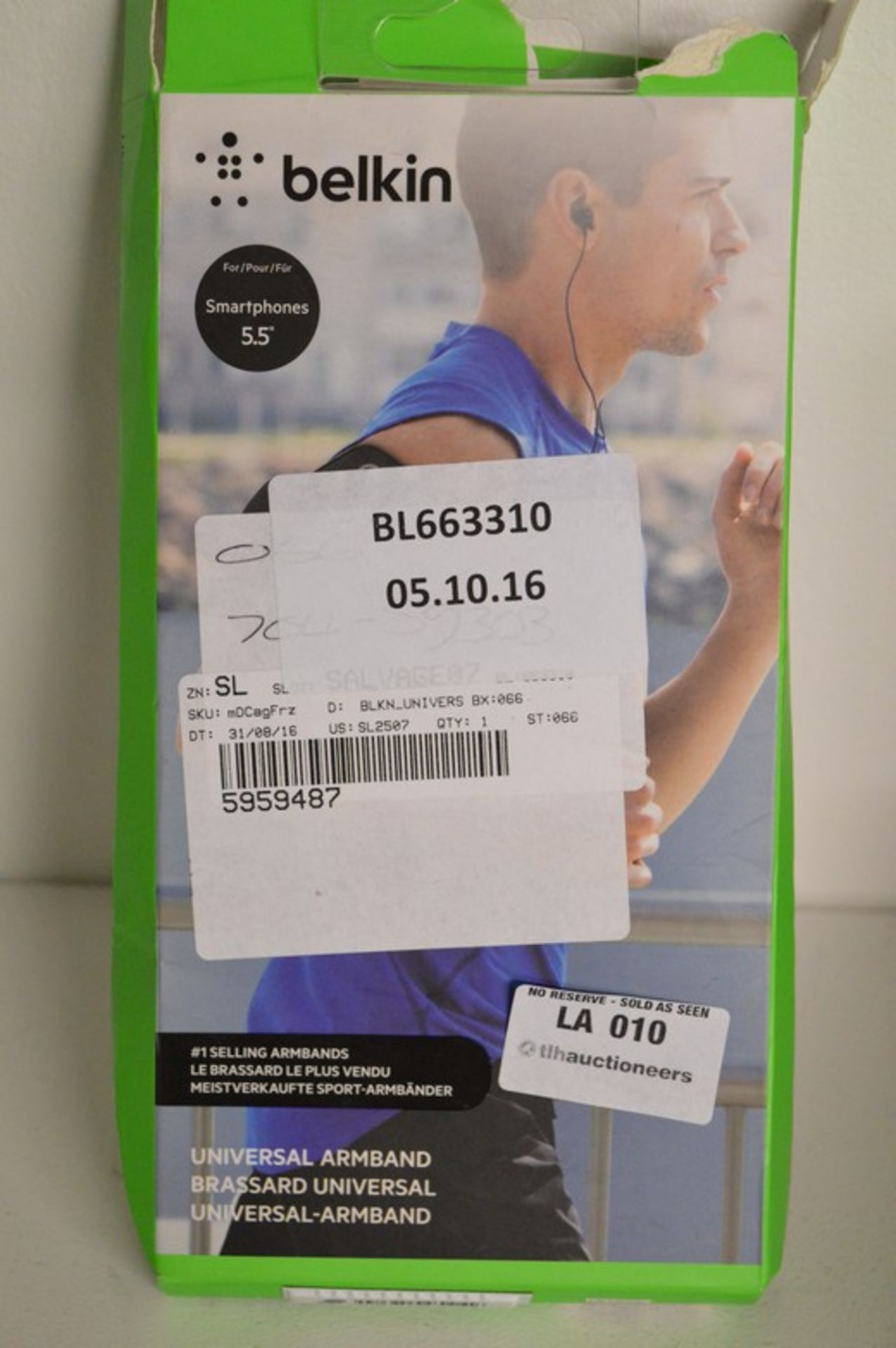 1 x BOXED BELKIN UNIVERSAL ARM BAND FOR SMARTPHONE RRP £40 05.10.16 *PLEASE NOTE THAT THE BID