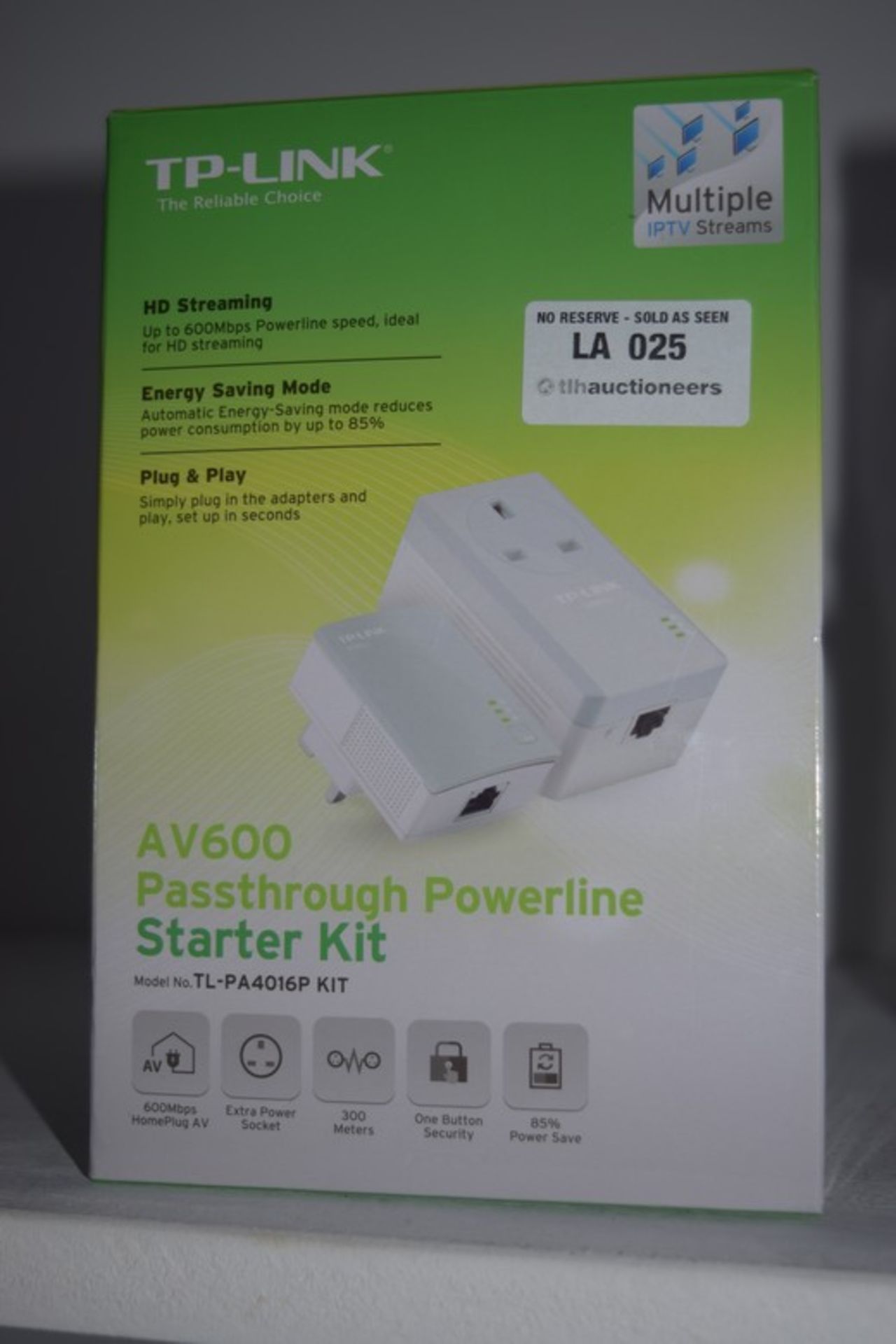 1 x BOXED TP-LINK AV600 PASS THROUGH POWERLINE STARTER KIT WI-FI BOOSTER RRP £45 *PLEASE NOTE THAT