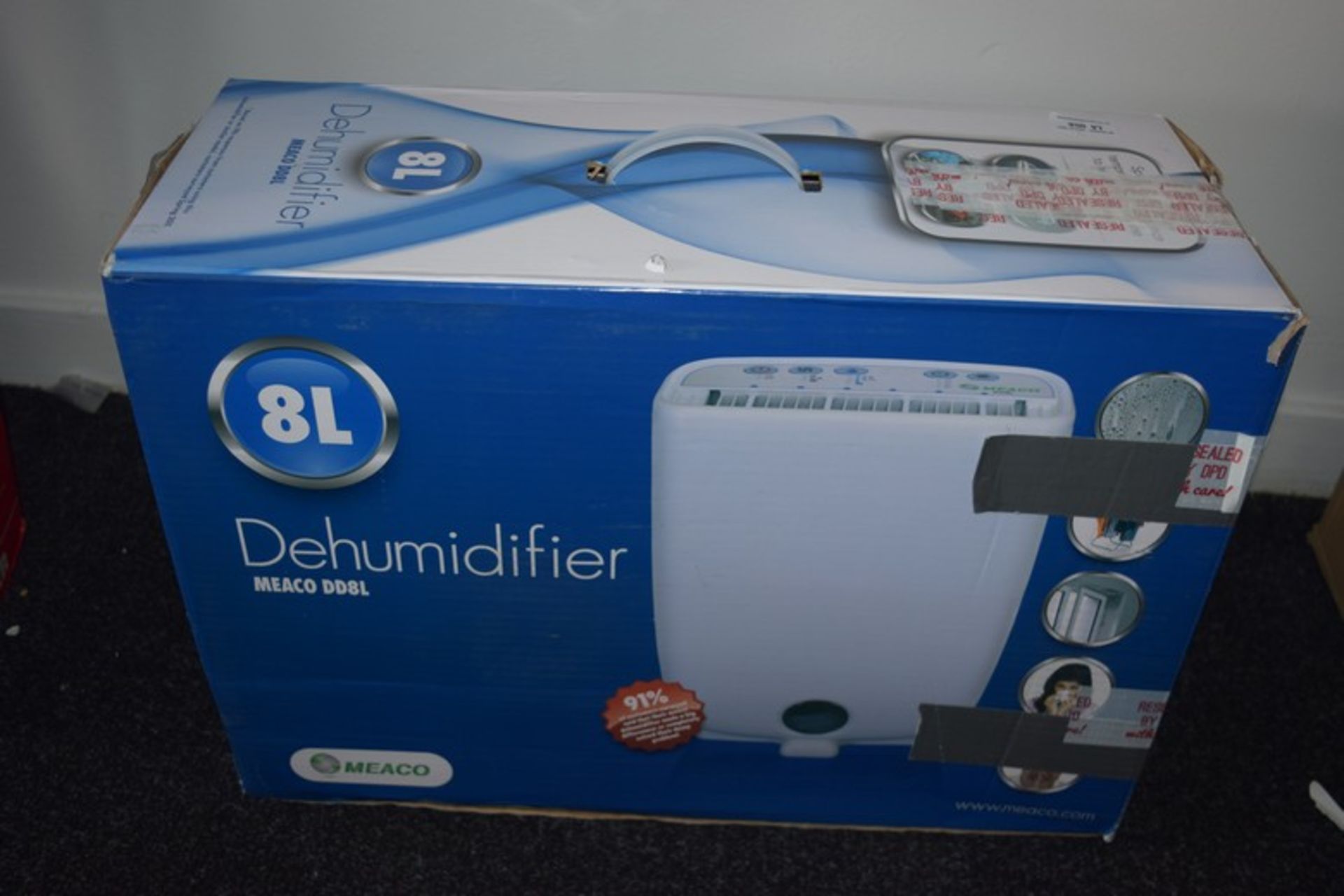 1 x BOXED MEACO 8L DEHUMIDIFIER RRP £130 14.11.16 *PLEASE NOTE THAT THE BID PRICE IS MULTIPLIED BY