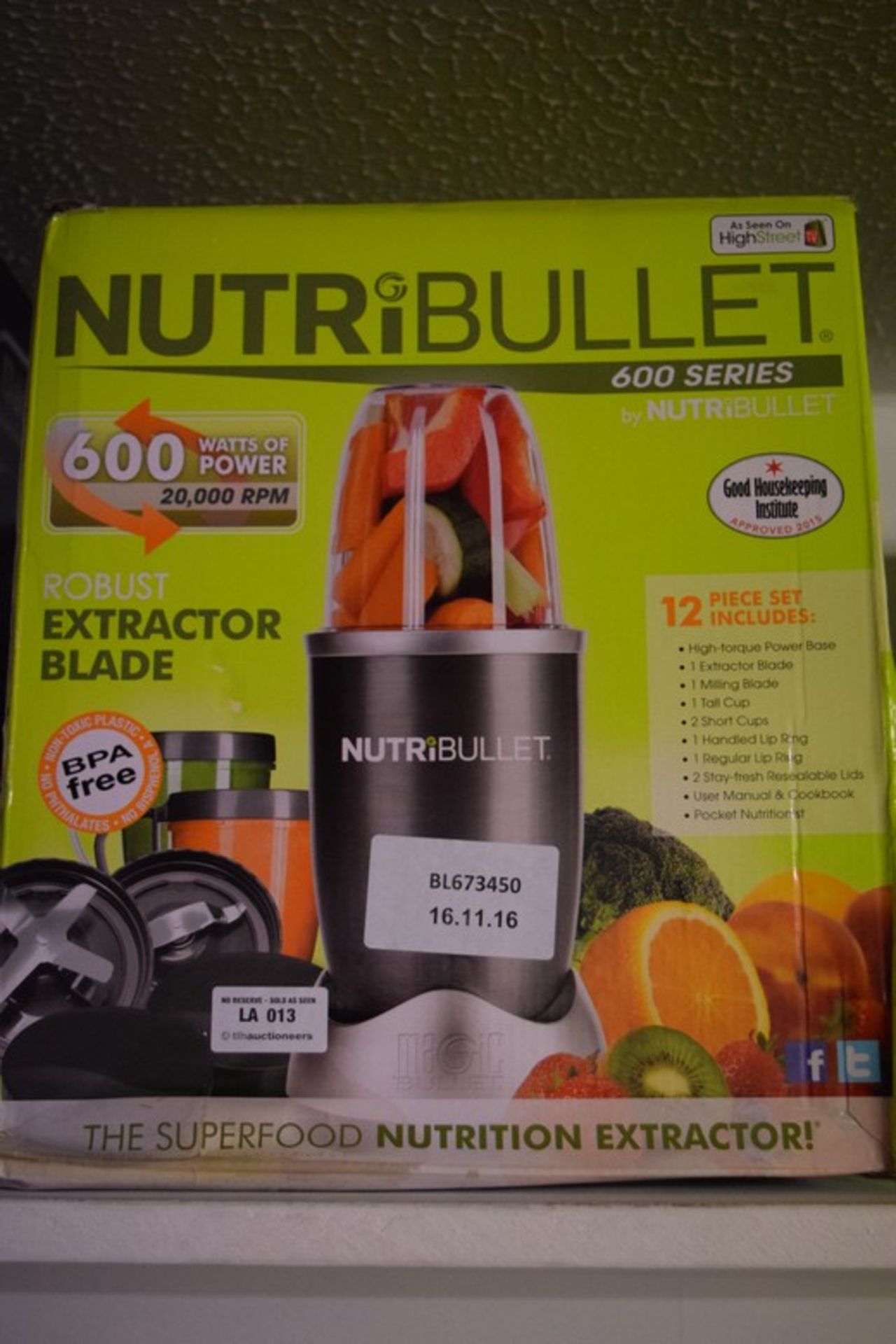 1 x BOXED NUTRI BULLET 600 SERIES BY MAGIC BULLET RRP £70 16/11/16 *PLEASE NOTE THAT THE BID PRICE