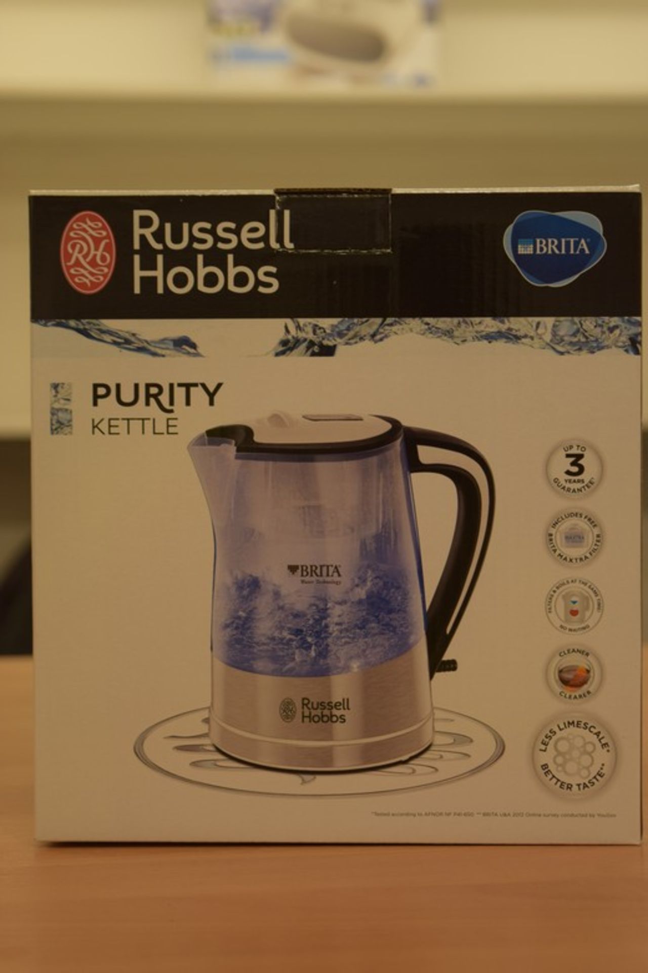 1 x BOXED BRAND NEW RUSSELL HOBBS PURITY KETTLE RRP £45 16/11/16 *PLEASE NOTE THAT THE BID PRICE