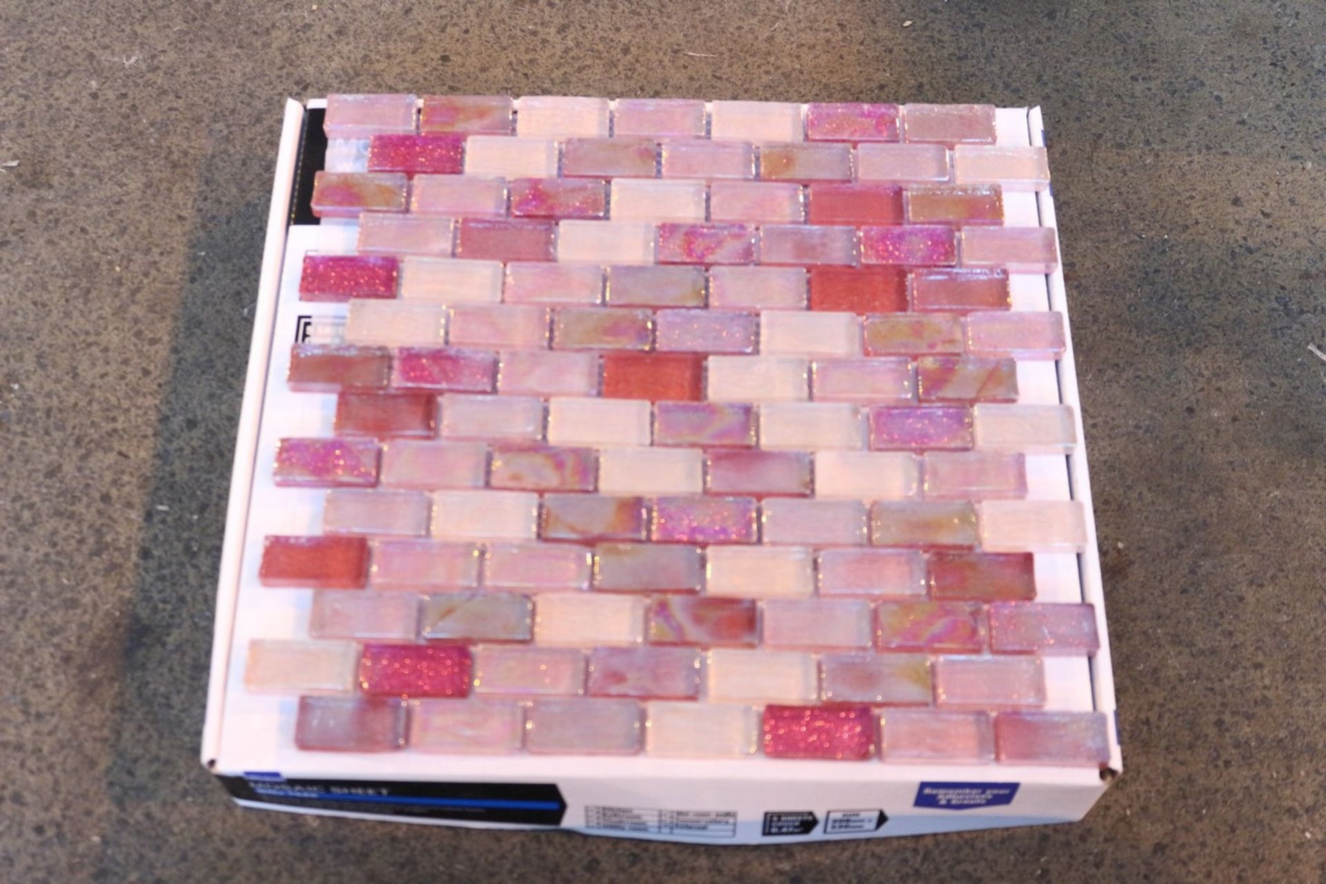 4X BY WICKES BOXED BRAND NEW MOSAIC SHEET WALL TILES IN PINK 308MMX330MM COMBINED RRP £199 (DS-VRA)