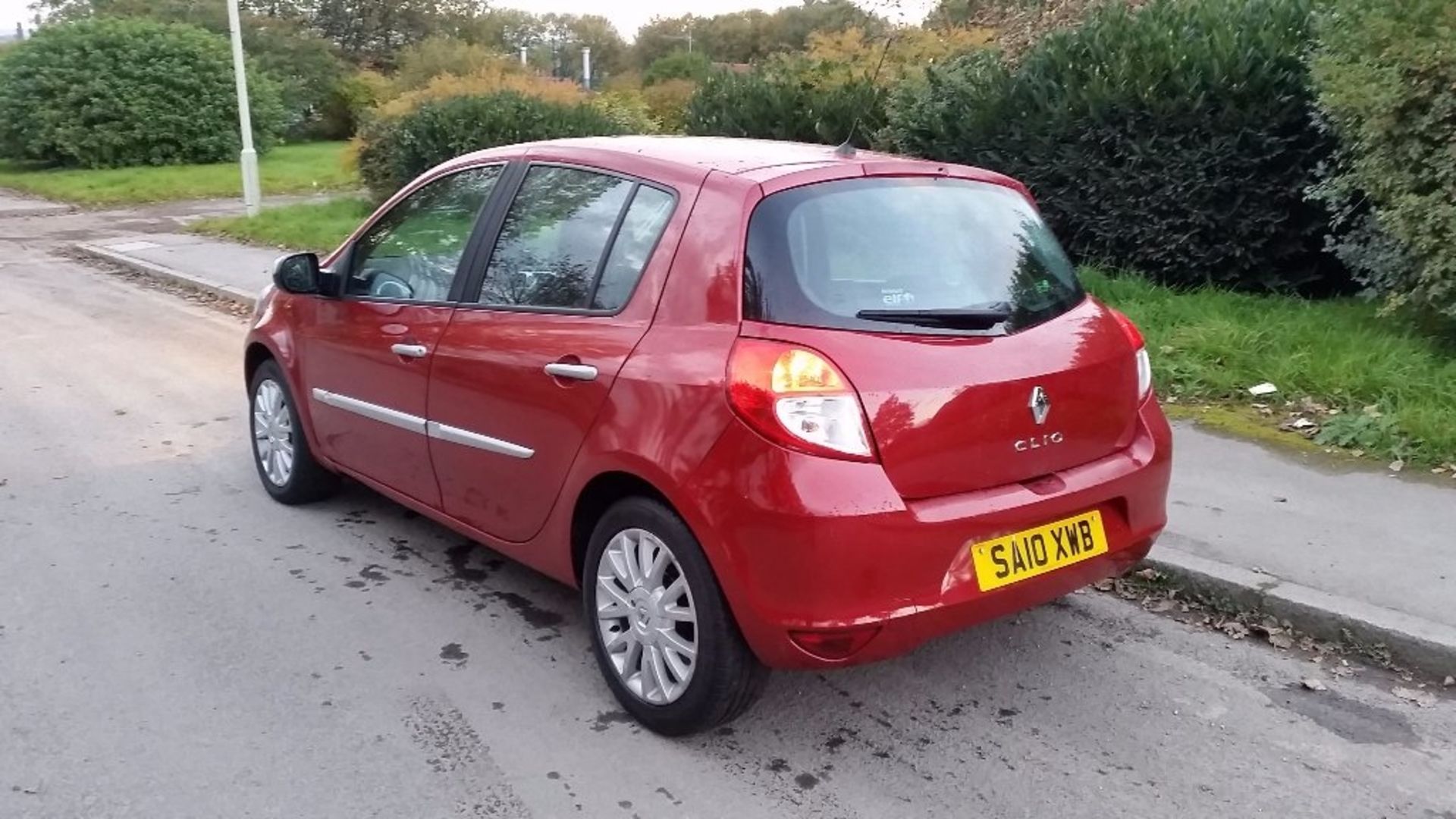 RENAULT, CLIO 1-2 DYNAMIQUE, 31.10.2010, SA10 XWB, 1-2 LTR, PETROL, MANUAL, 4 DOOR HATCH, 77,940 - Image 10 of 11