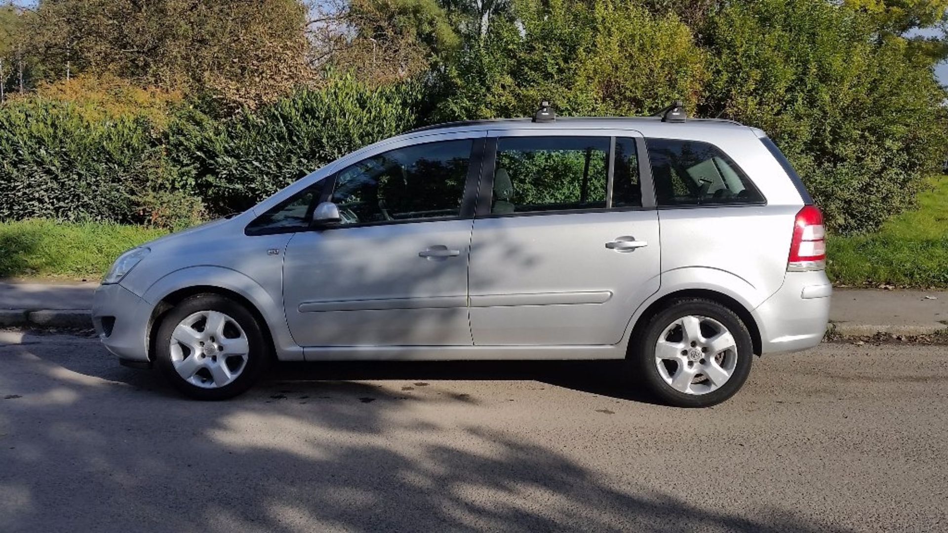 VAUXHALL, ZAFIRA EXCLUSIVE, 25.03.2008, DG08 JXL, 1-6 LTR, PETROL, MANUAL, 5 DOOR MPV, 43,678 MILES, - Image 2 of 16