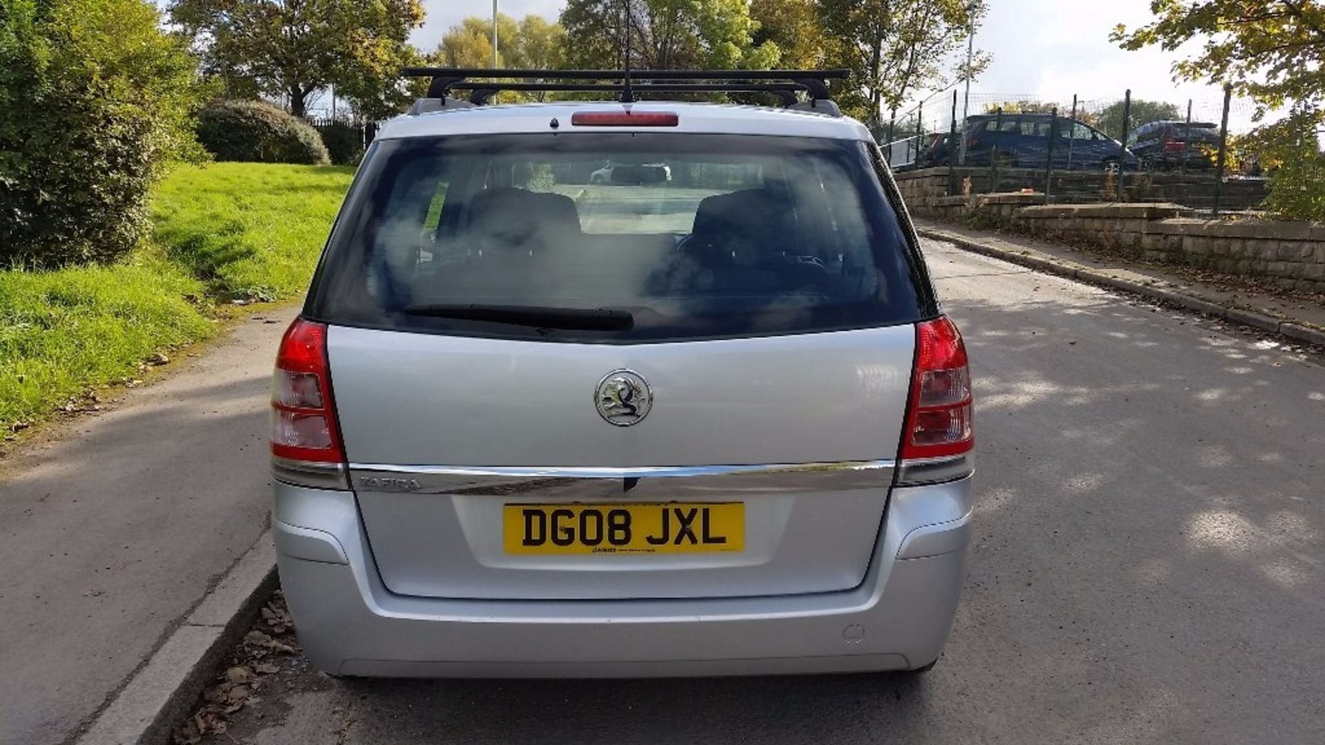 VAUXHALL, ZAFIRA EXCLUSIVE, 25.03.2008, DG08 JXL, 1-6 LTR, PETROL, MANUAL, 5 DOOR MPV, 43,678 MILES, - Image 12 of 16