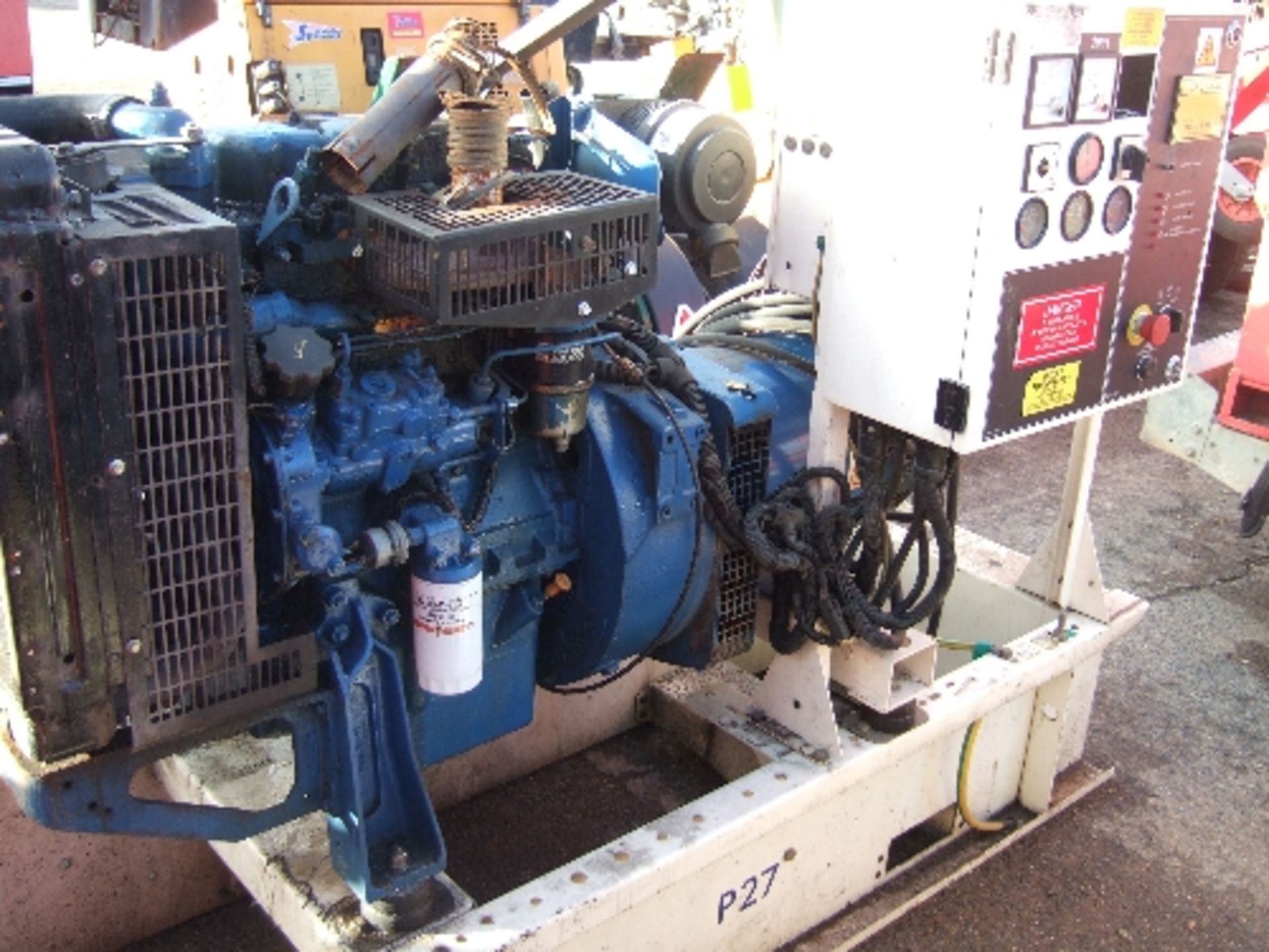 FG Wilson Perkins P27 generator, skid mounted 64030 hrs - Image 2 of 2