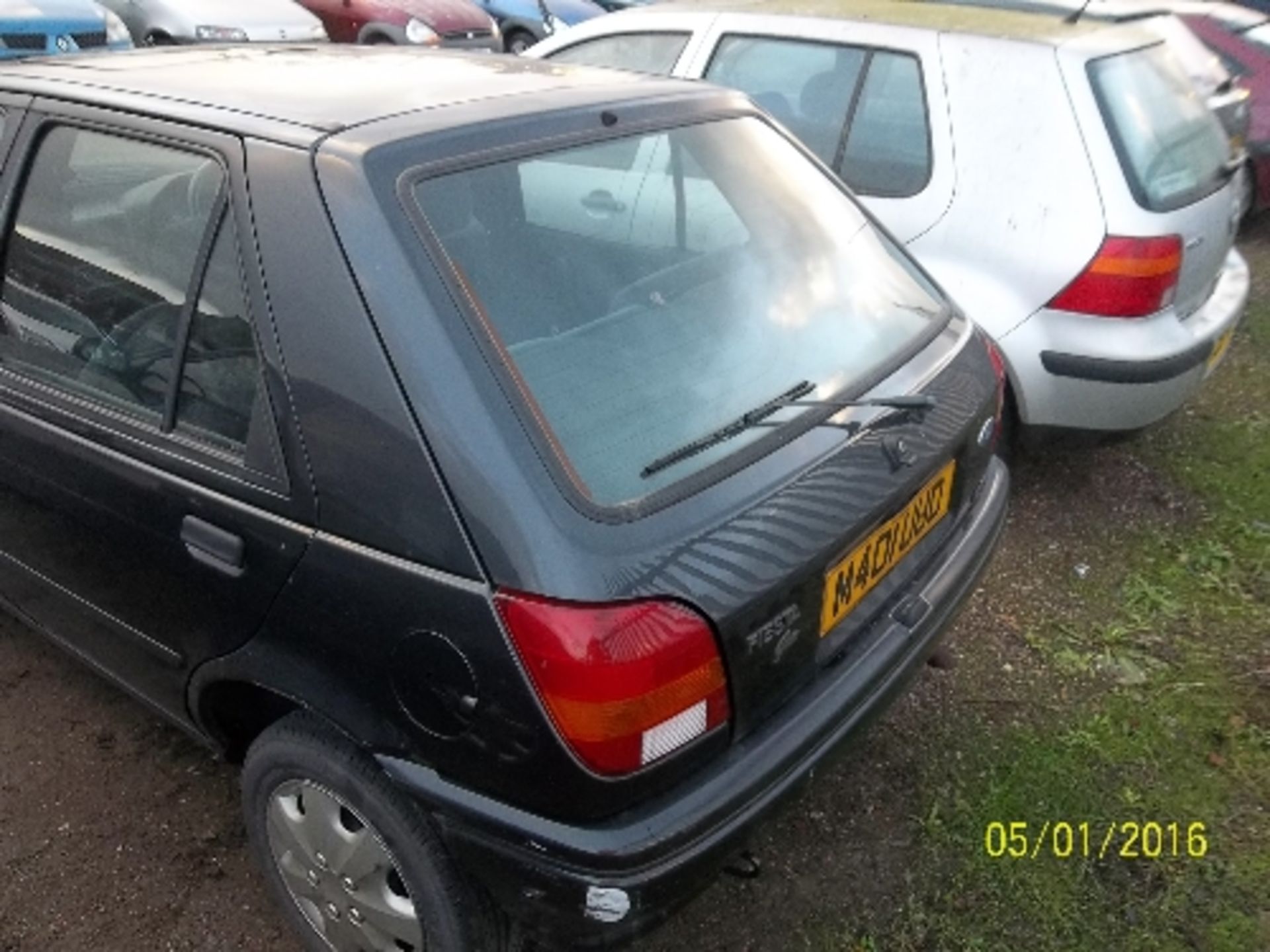 Ford Fiesta Ghia - M401 UUD Date of registration: 26.01.1995 1597cc, petrol, manual, black - Image 3 of 4